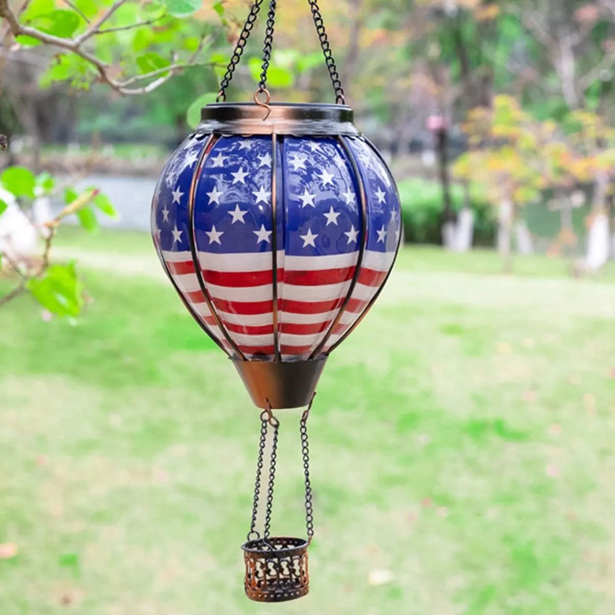 Hot air balloon solar simulated flame lantern