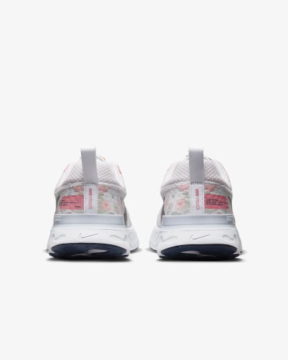Women's Road Running Shoes