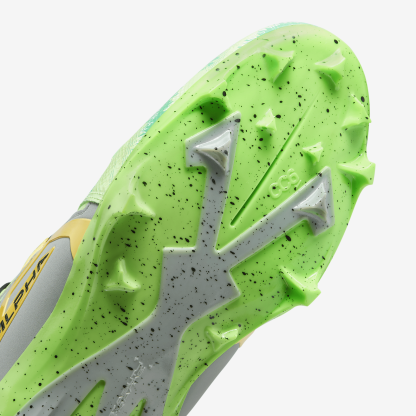Alpha Menace Pro 3 - Men's Football Cleats