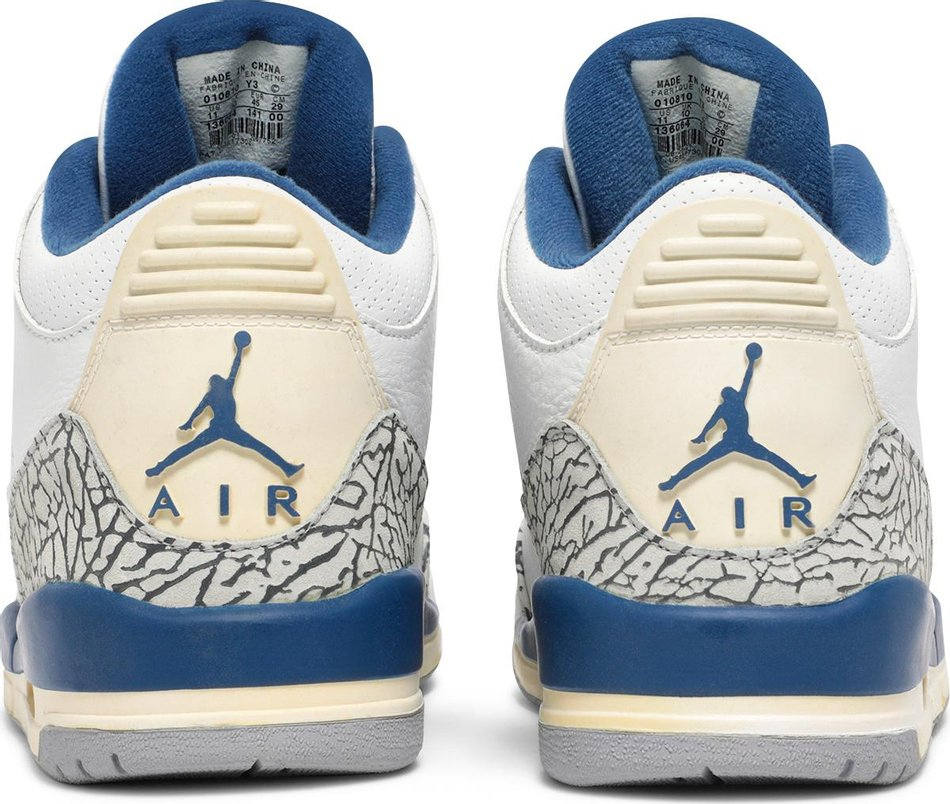 Retro 'True Blue' 2001 136064-141
