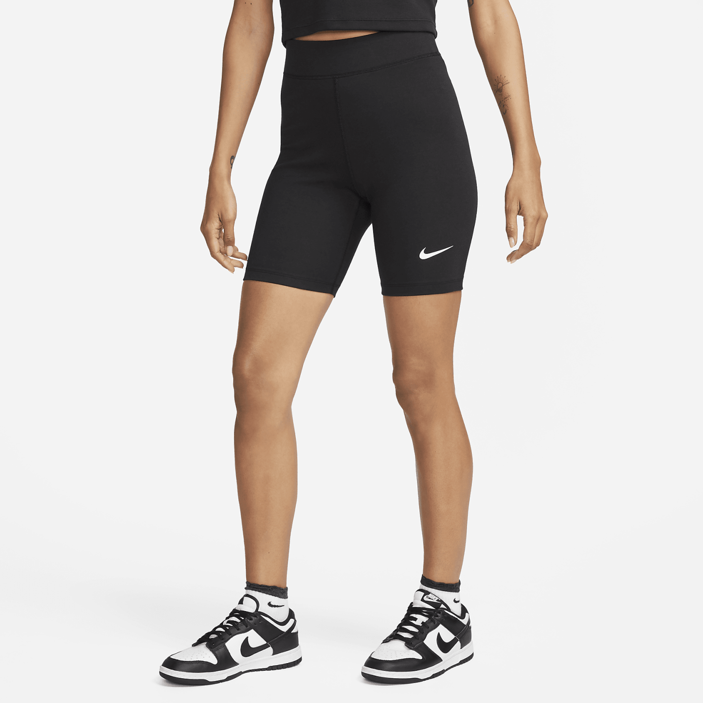 Sportswear Classics - Women's High-Waisted 8" Biker Shorts
