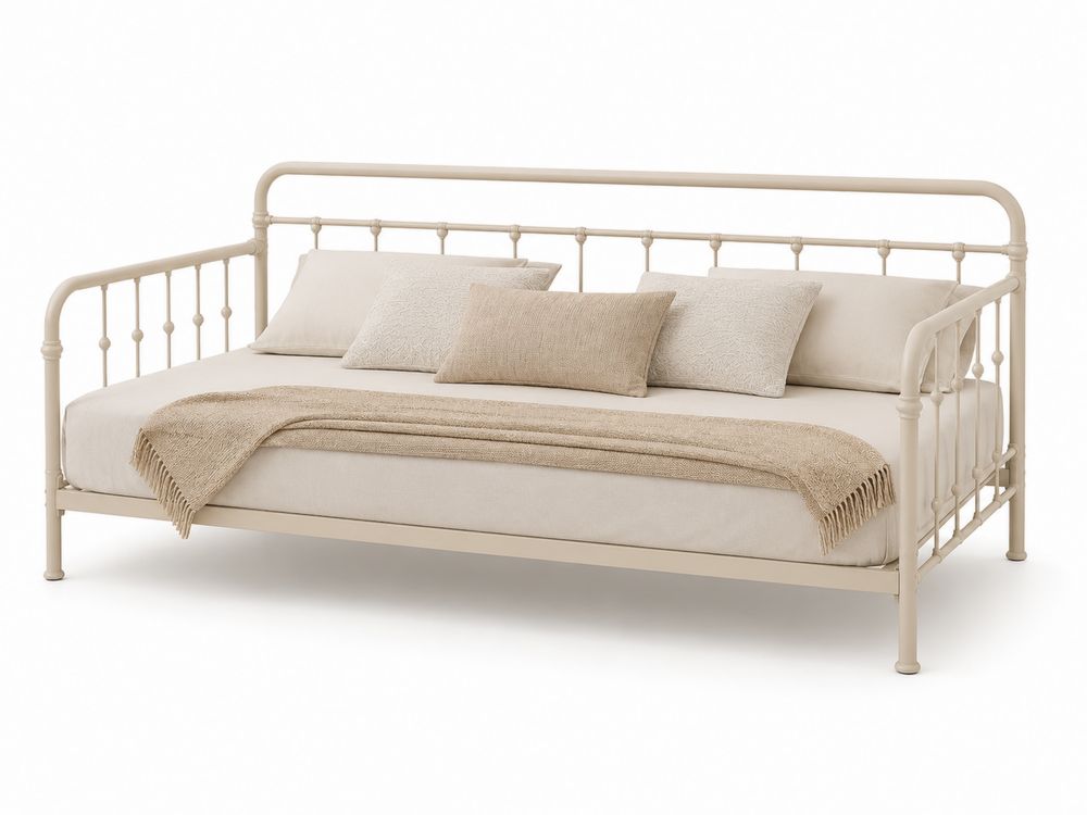 Lit de repos en métal beige avec matelas et coussins