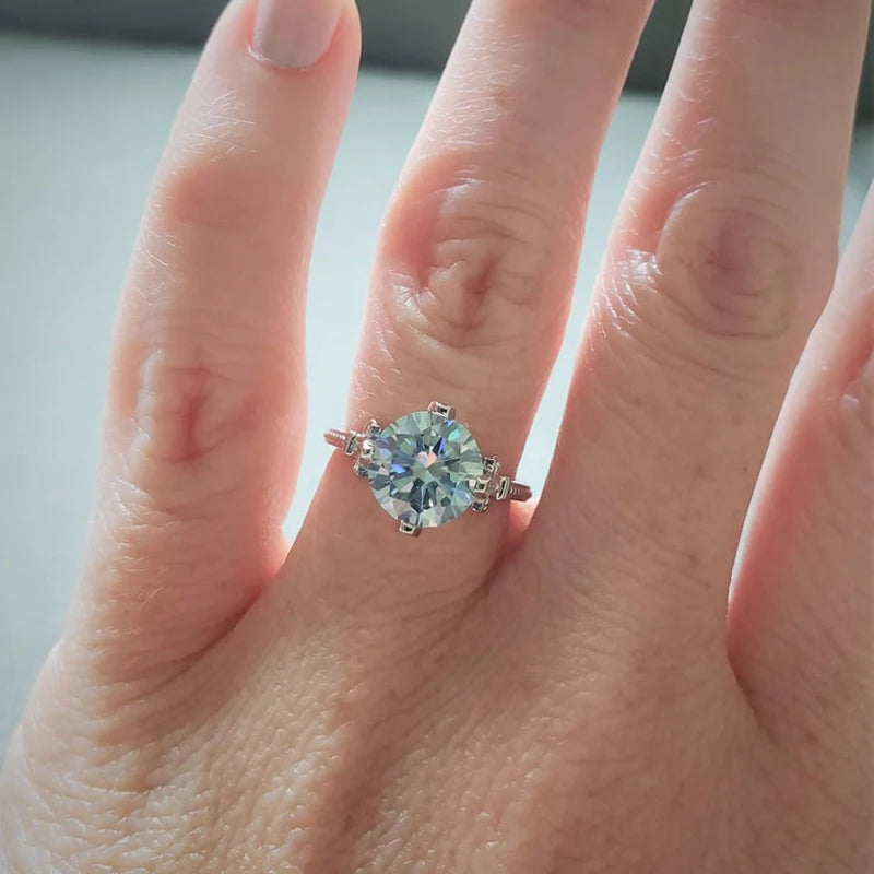 Huitan Simple Stylish Women Ring Round Cut Solitaire Sky Blue Flower Setting-losil