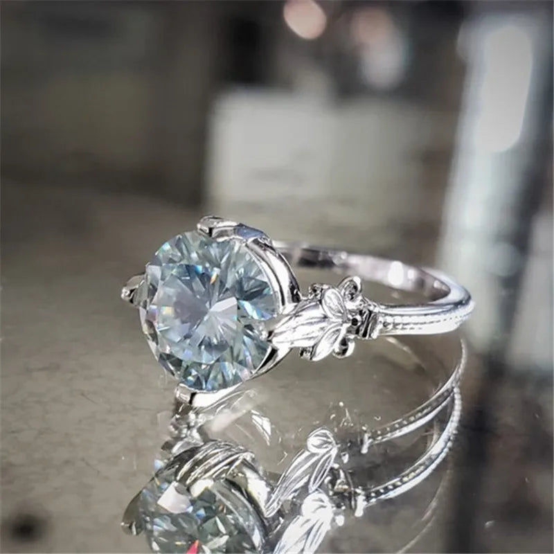 Huitan Simple Stylish Women Ring Round Cut Solitaire Sky Blue Flower Setting-losil