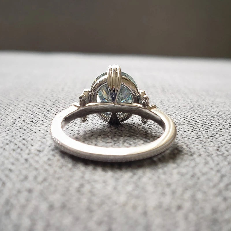 Huitan Simple Stylish Women Ring Round Cut Solitaire Sky Blue Flower Setting-losil