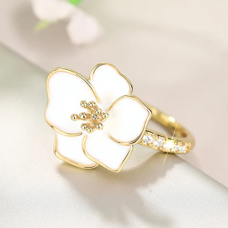 Huitan Aesthetic White Flower Rings for Women Graceful Wedding Band Delicate Finger-losil