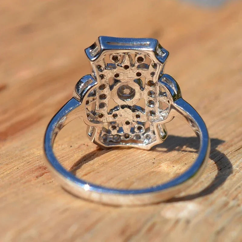 Huitan Swanking Hollow-out Designed Rings for Women Attractive Brilliant Cubic Zirconia Accessories-losil