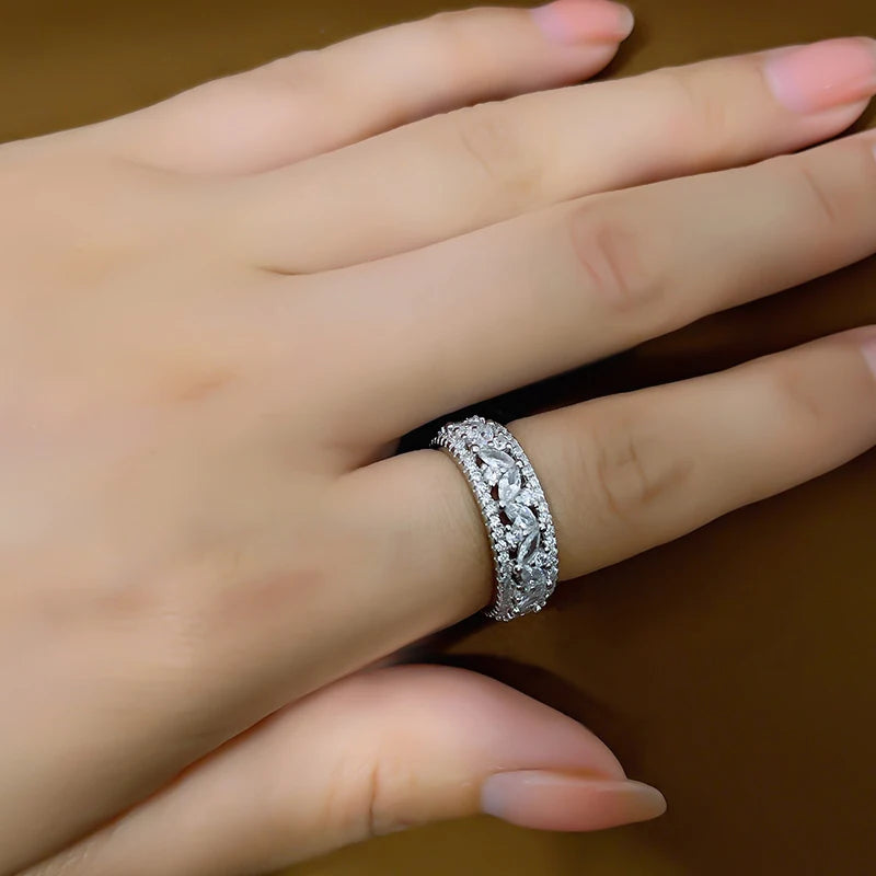 Huitan Gorgeous Brilliant Zirconia Finger Ring Female Wedding Band Graceful Women Engagement-losil
