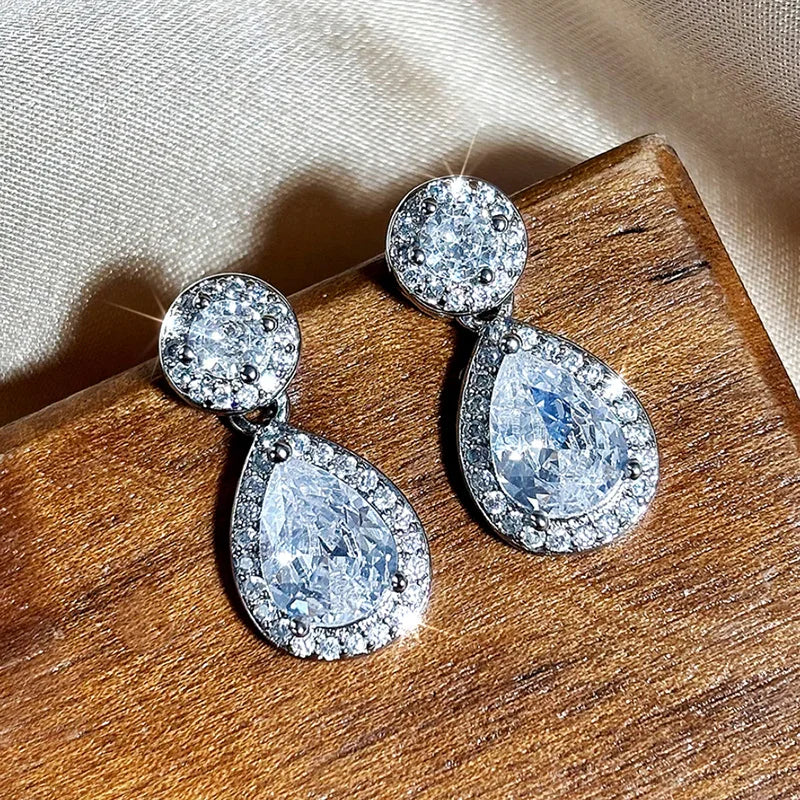Huitan Gorgeous Drop Earrings for Women Shiny Luxury Waterdrop Cubic Zirconia Ear-losil