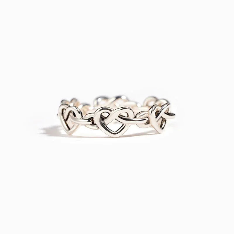Huitan Dainty Hollow Heart Design Rings for Women Exquisite Sweet Elegant Finger-losil