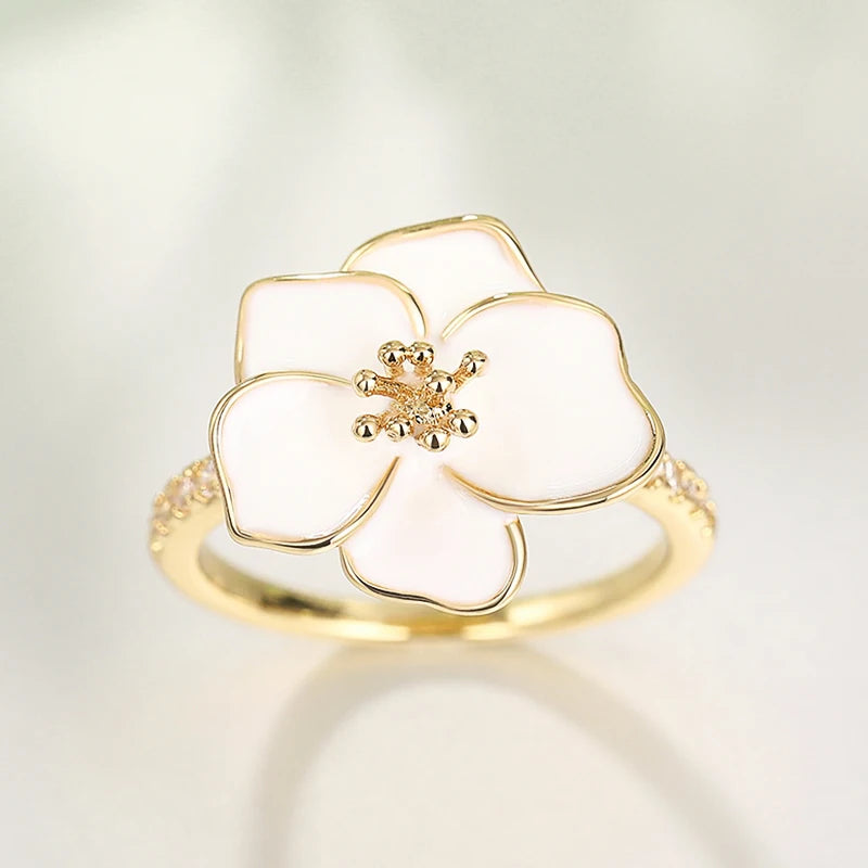 Huitan Aesthetic White Flower Rings for Women Graceful Wedding Band Delicate Finger-losil