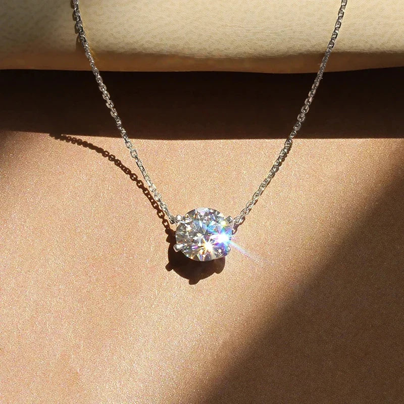 Huitan Trendy Sparkling Cubic Zirconia Necklace for Women Minimalist Gorgeous Simple Neck-losil