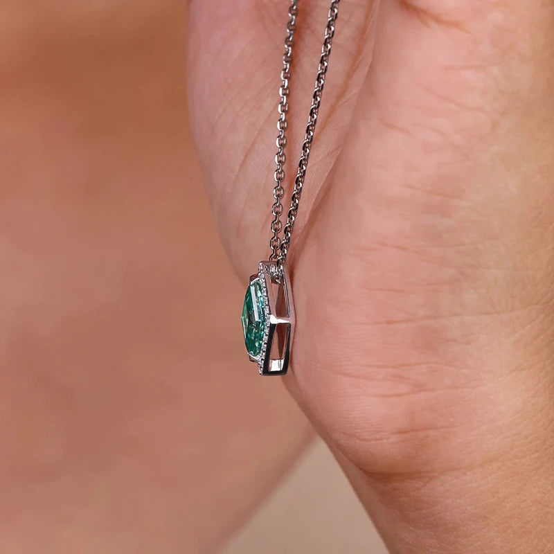 Huitan Chic Rhombic Green Cubic Zirconia Pendant Necklace for Women New Trendy-losil