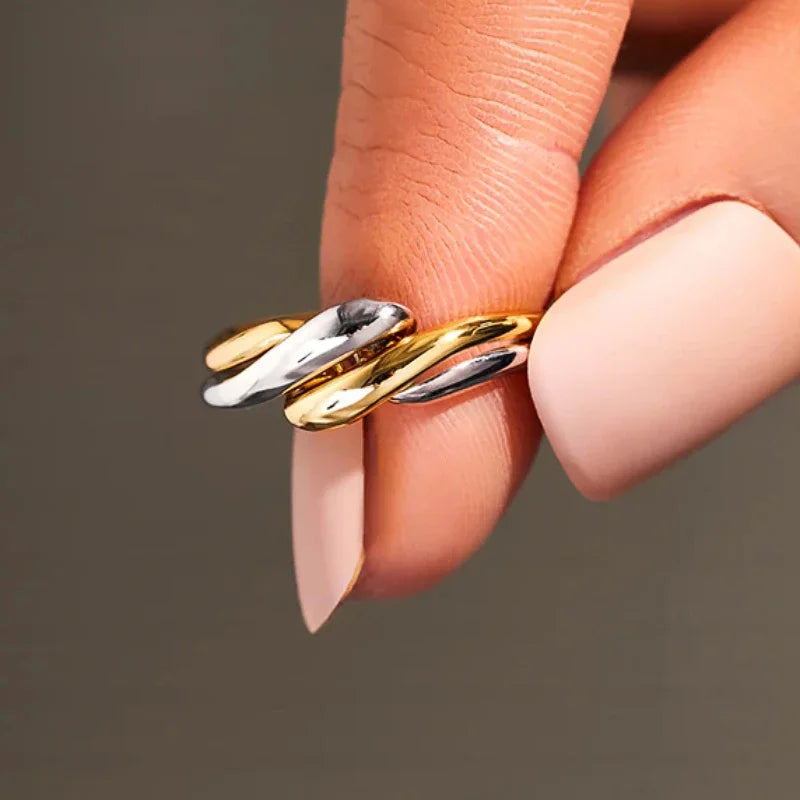 Huitan Novel Two Tone Twisty Women Rings Gold/Silver Color Newly Designed Versatile-losil