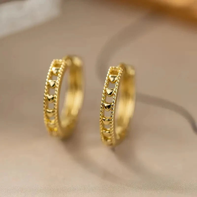 Huitan Opulent Dainty Hoop Earrings with Hollow Heart Design Graceful Elegant Jewelry-losil