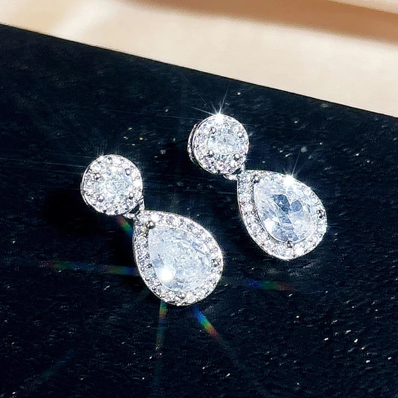 Huitan Gorgeous Drop Earrings for Women Shiny Luxury Waterdrop Cubic Zirconia Ear-losil