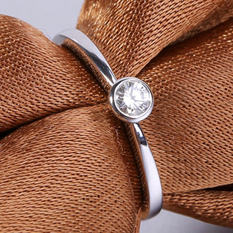 Huitan Classic and Simple Small Cubic Zirconia Rings for Women Minimalist Low-key-losil