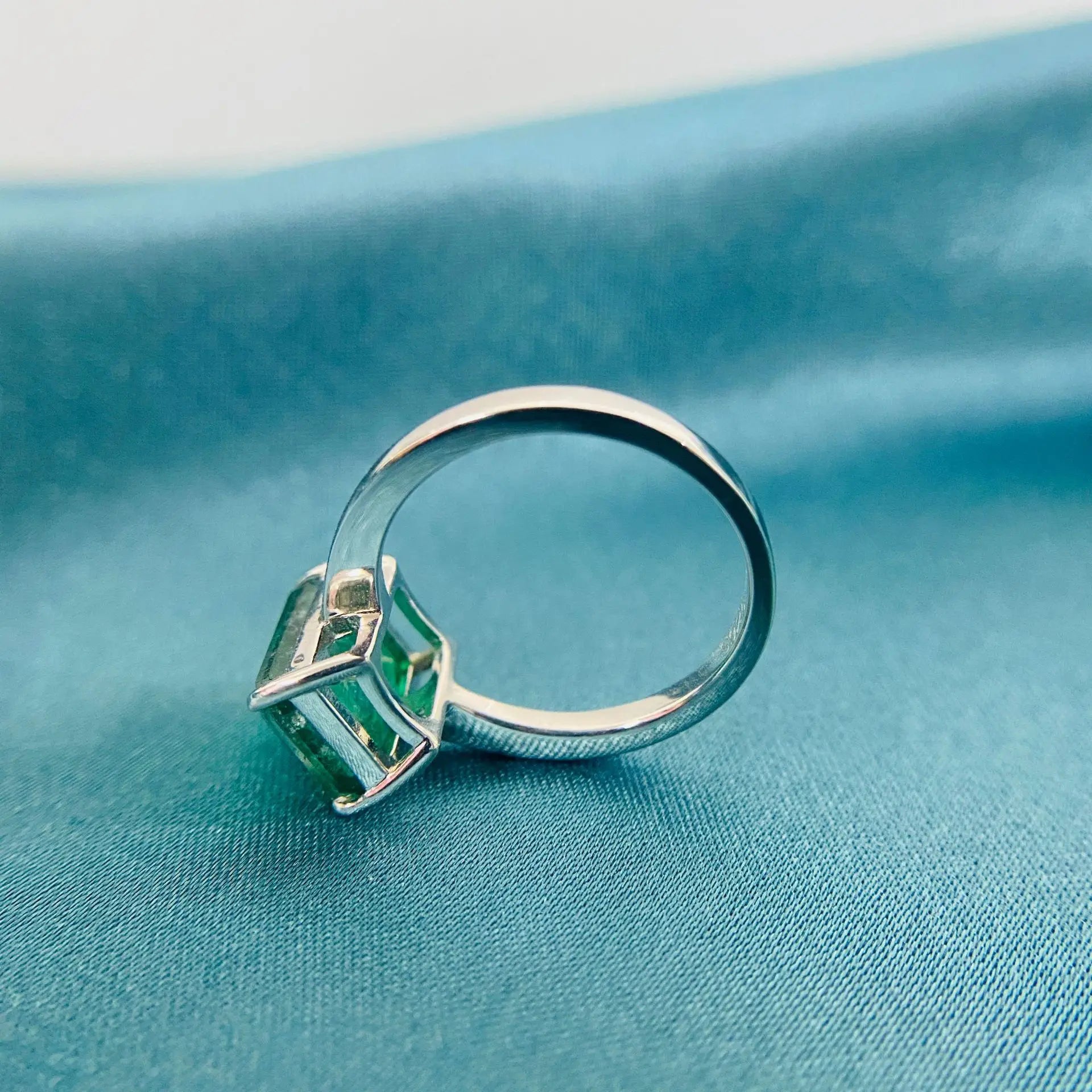 OEVAS Solid 925 Sterling Silver 4 Carat Emerald High Carbon Diamond Rings-losil