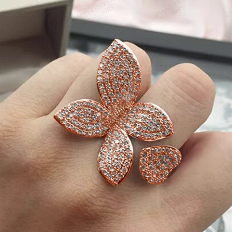 Huitan Gorgeous Leaf/Flower Design Adjustable Opening Rings for Women Paved Bling Cubic-losil