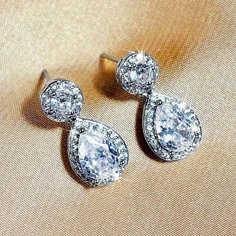 Huitan Gorgeous Drop Earrings for Women Shiny Luxury Waterdrop Cubic Zirconia Ear-losil