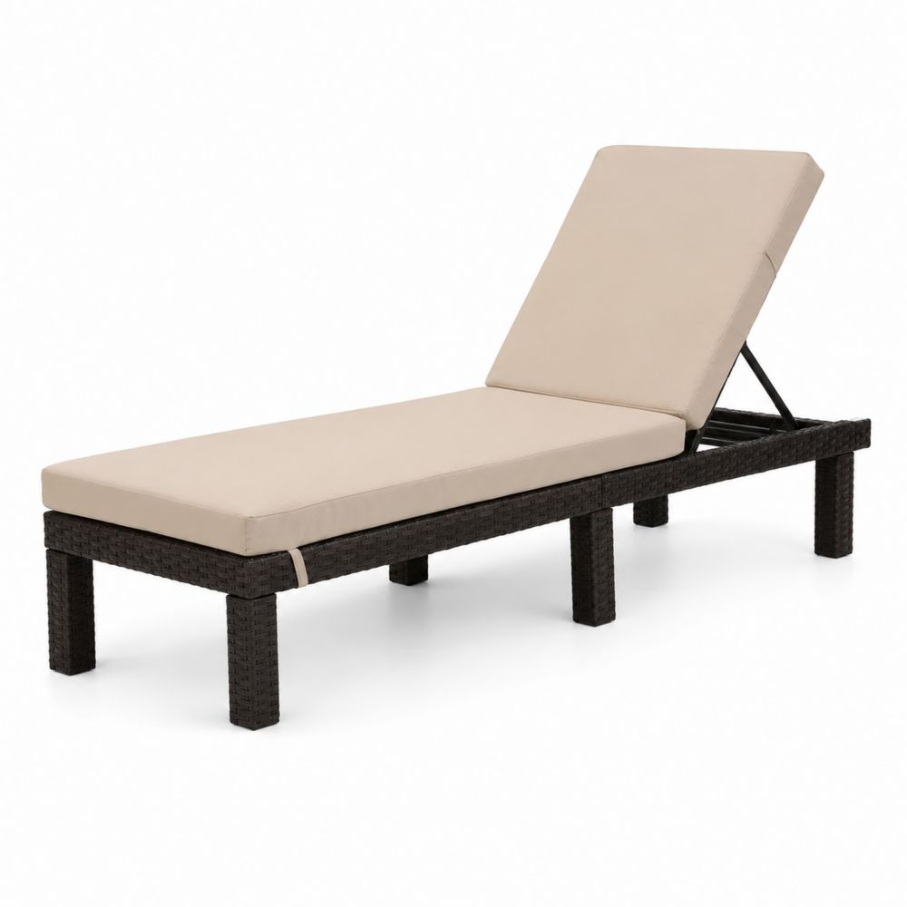 Chaise longue en résine tressée avec coussins crème