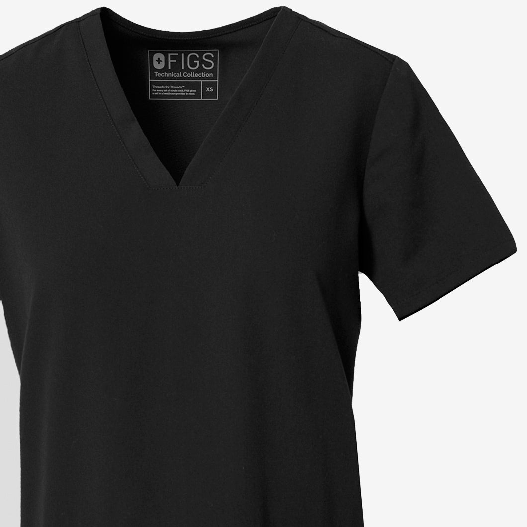 Casma Three-Pocket Scrub Top™ - 17