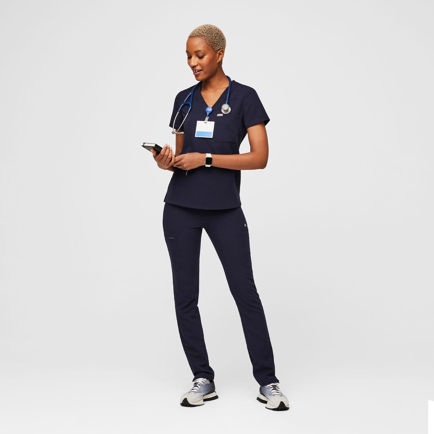 Catarina One-Pocket Scrub Top™ - 18