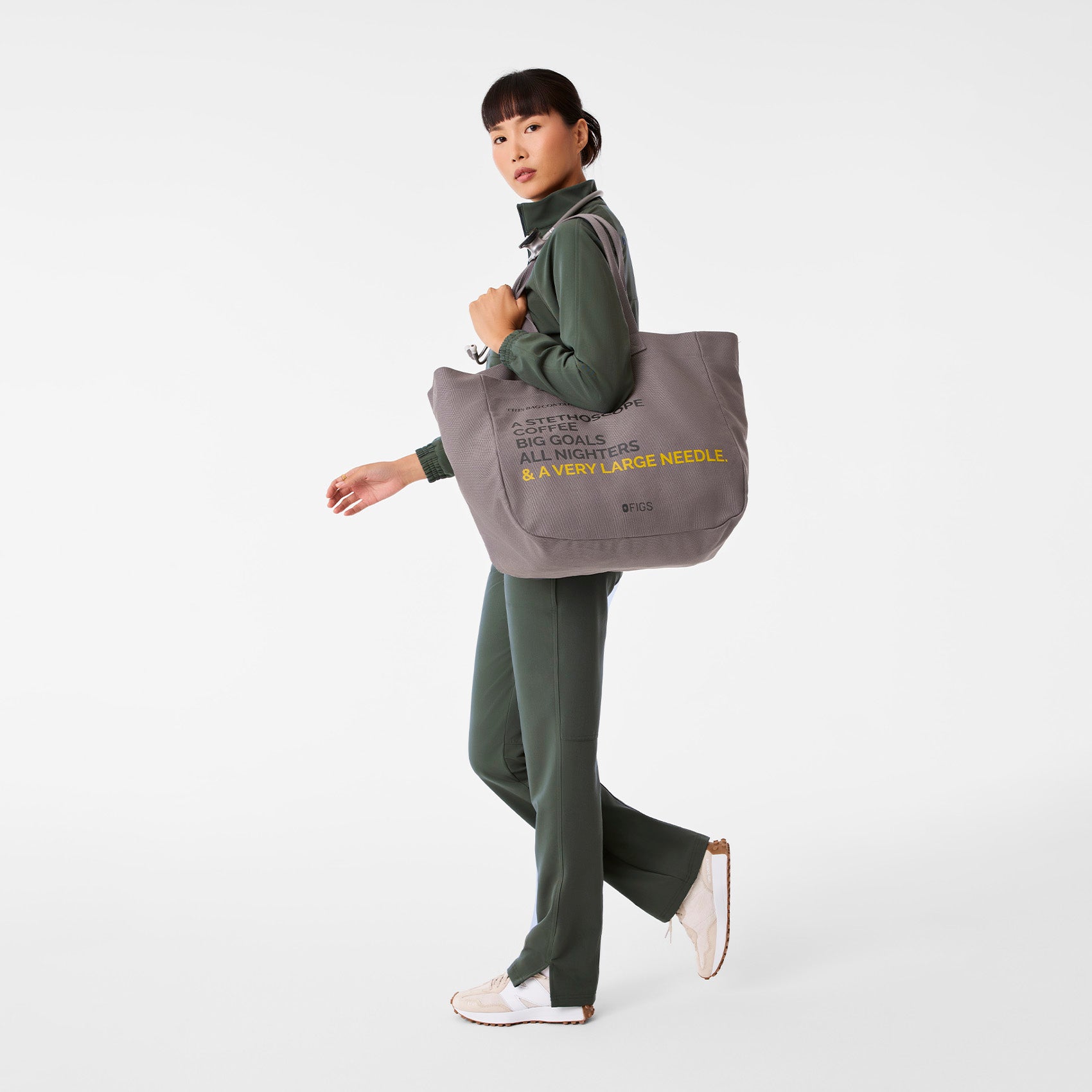 A Very Large Needle Detachable Strap Tote - 37