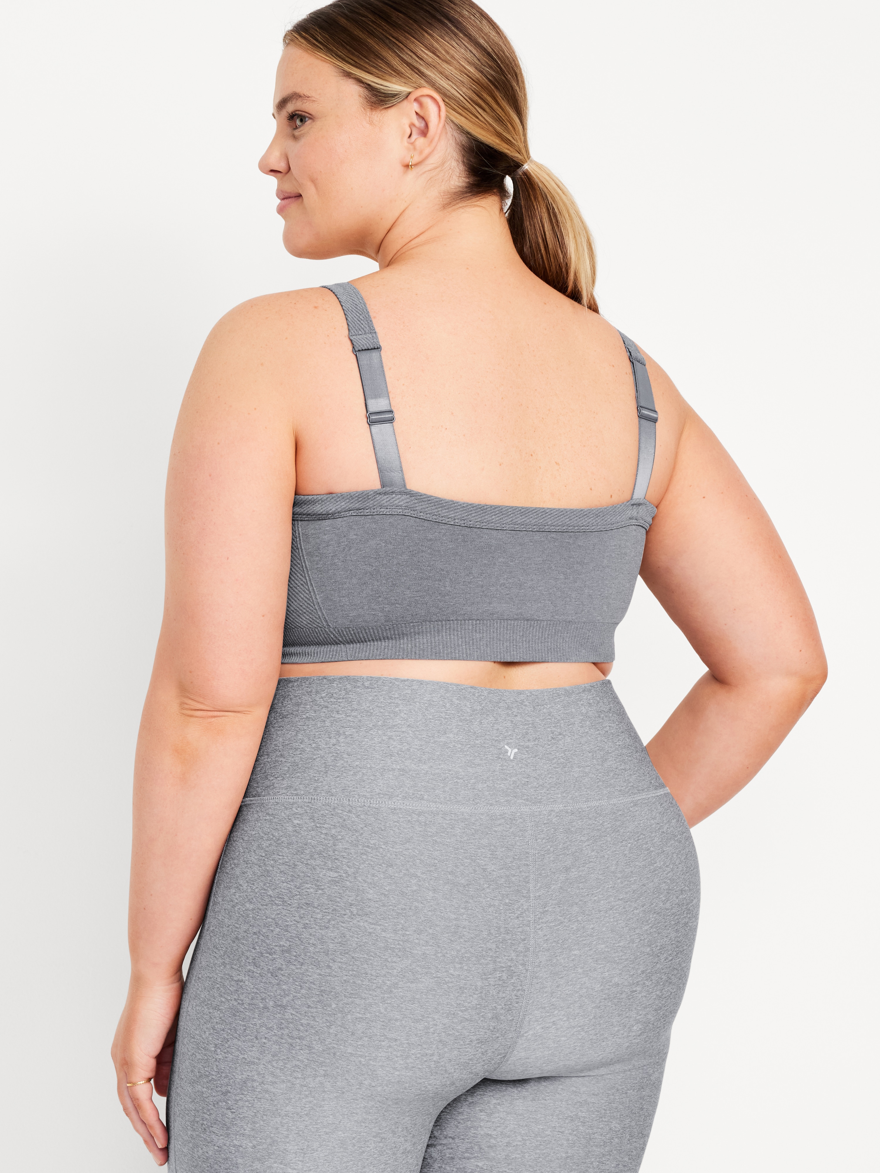 Light Support Fluid Seamless Ribbed Sports Bra - Heather Gray - 8