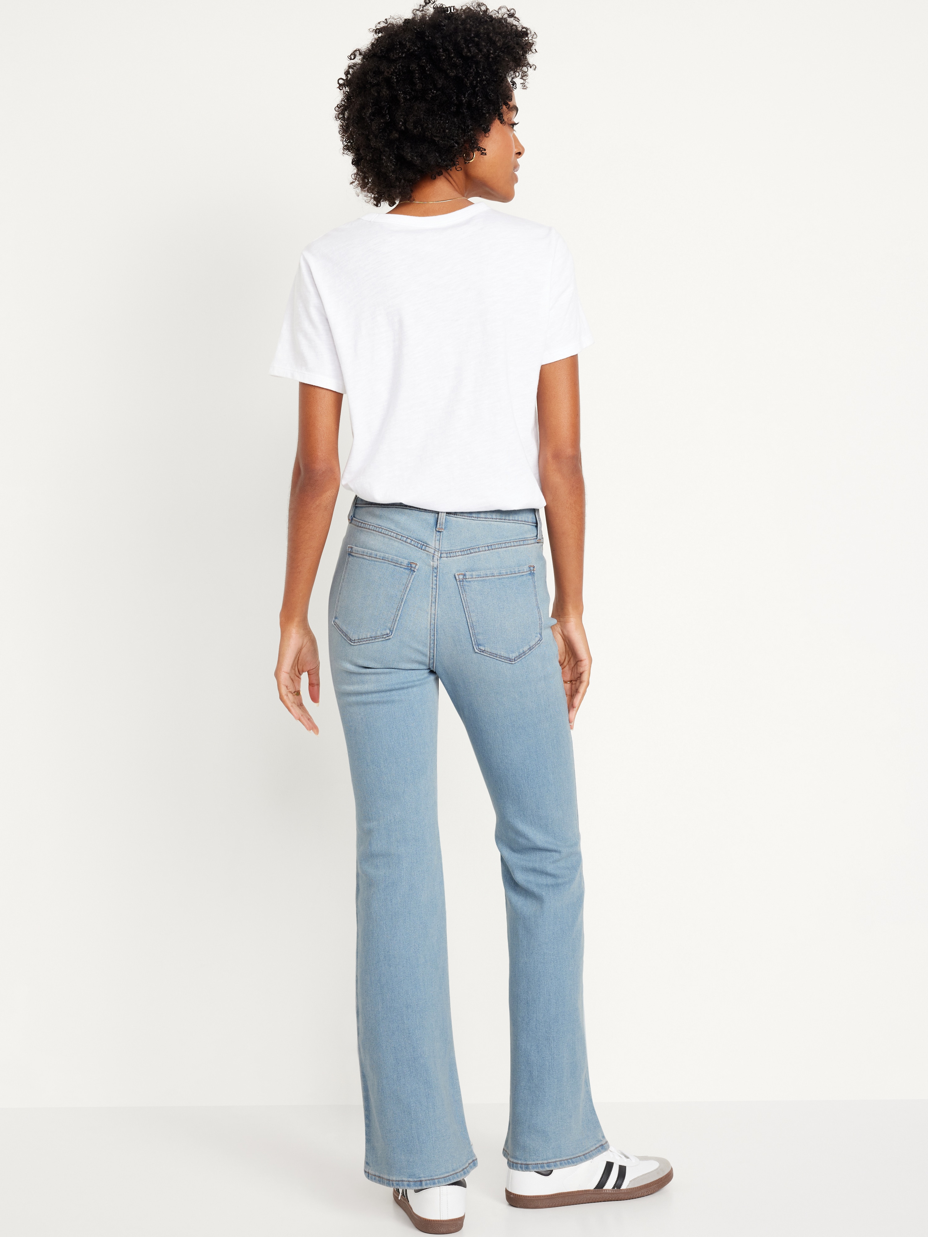 High-Waisted Wow Flare Jeans - Light Wash - 3