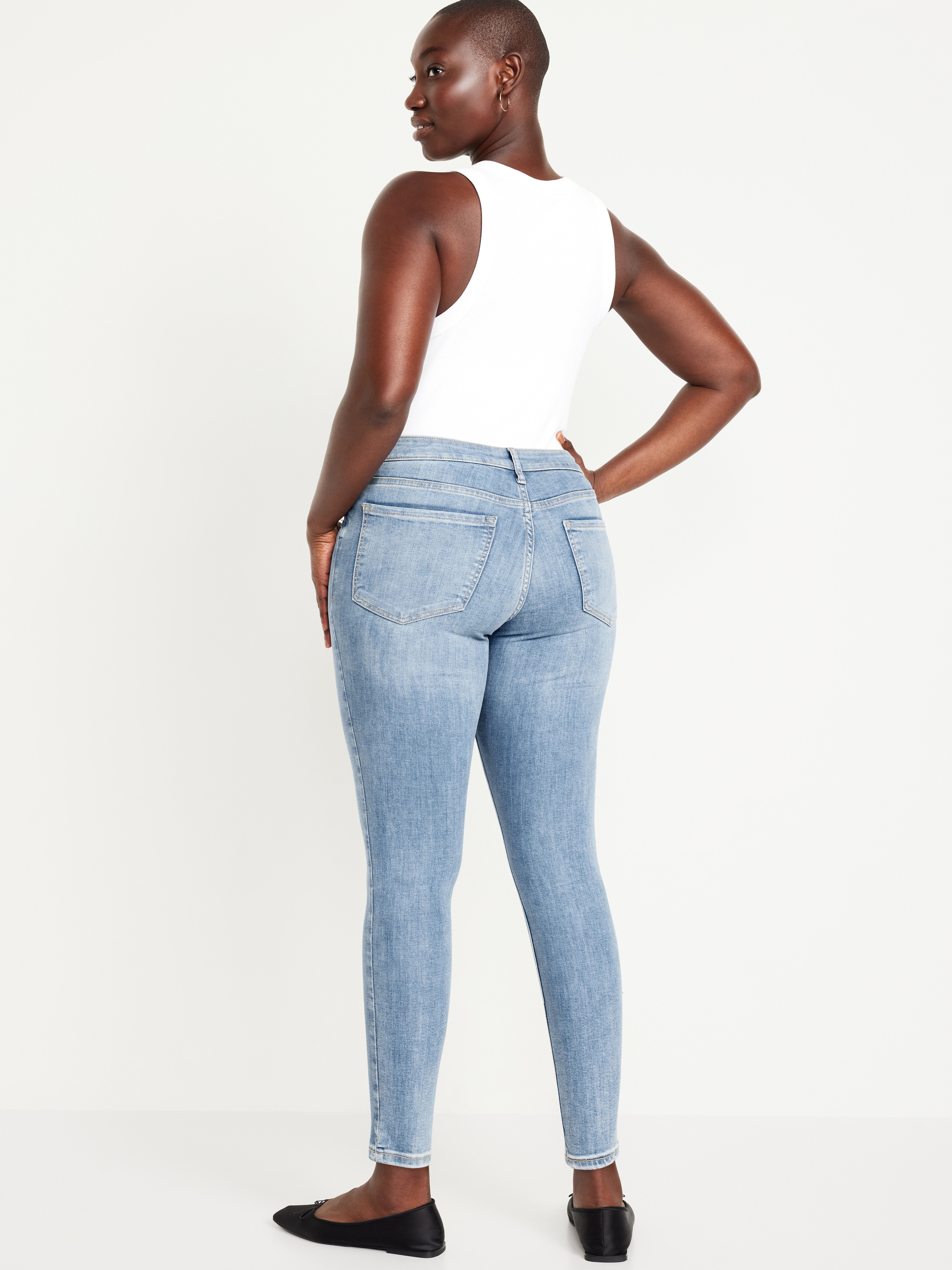 Mid-Rise Rockstar Super-Skinny Jeans - Faded Light Wash - 6