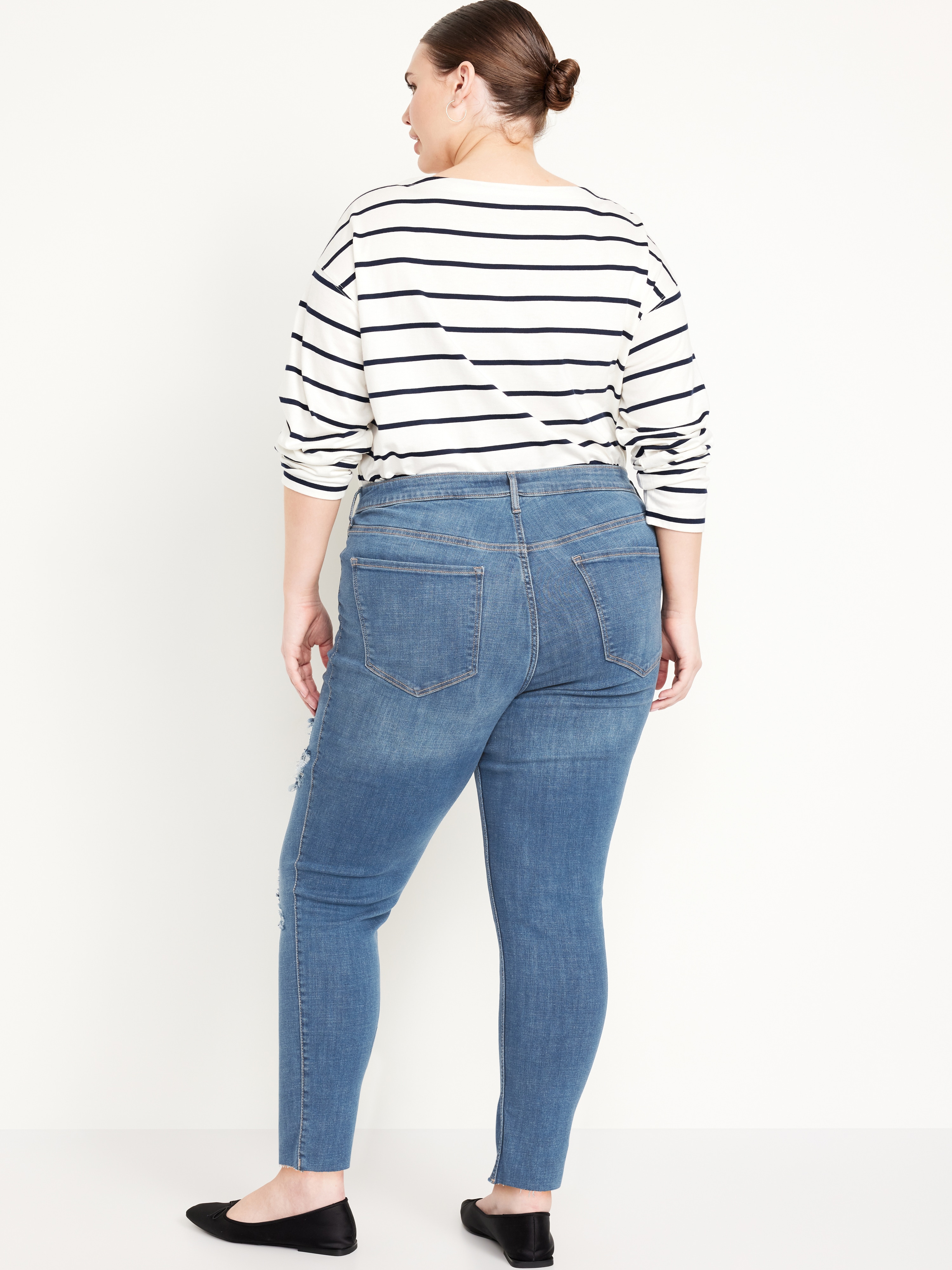 Extra High-Waisted Rockstar 360° Stretch Super-Skinny Jeans - Ripped Medium Wash - 7