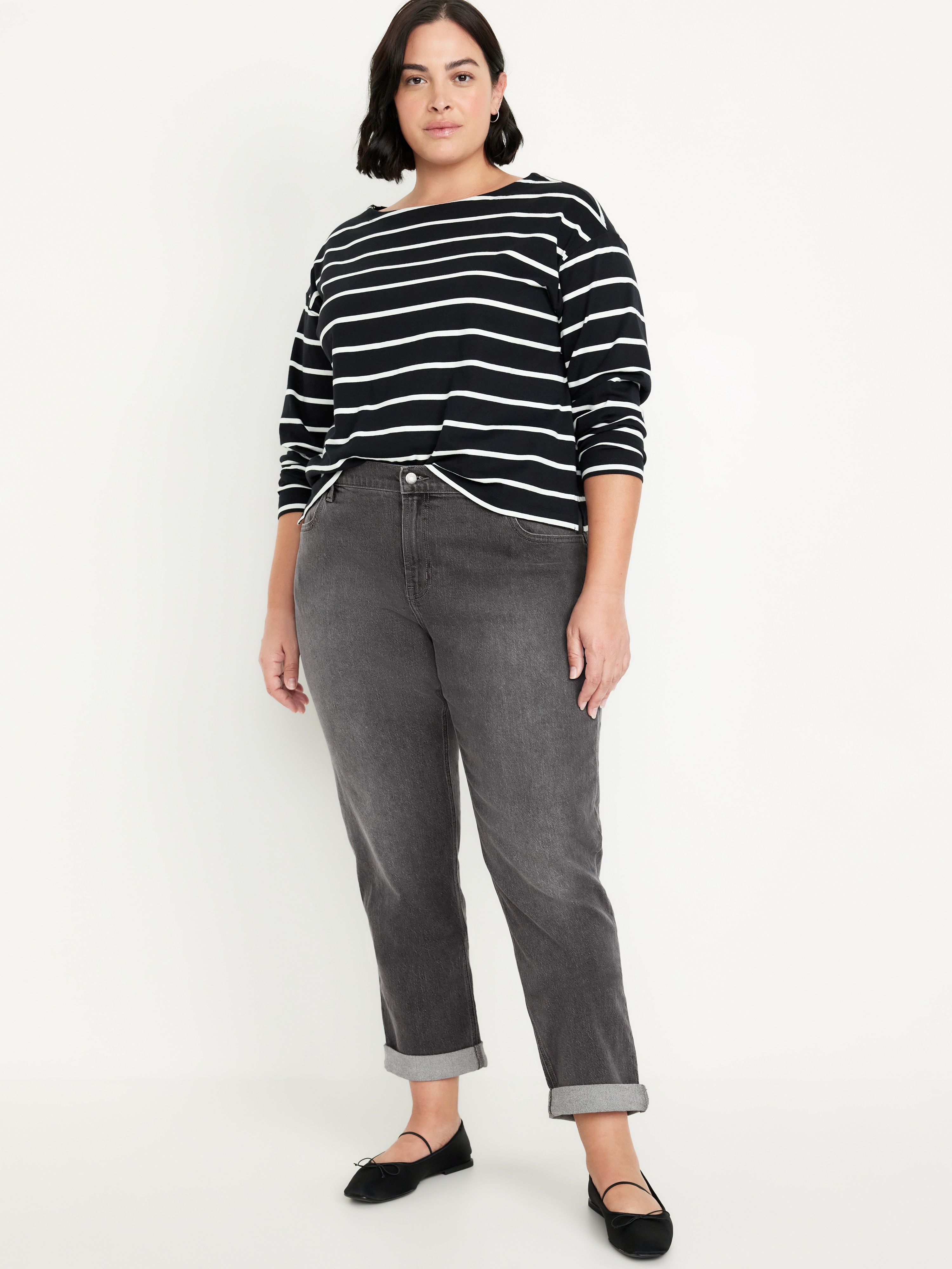 Mid-Rise Wow Boyfriend Straight Jeans - Faded Black - 6