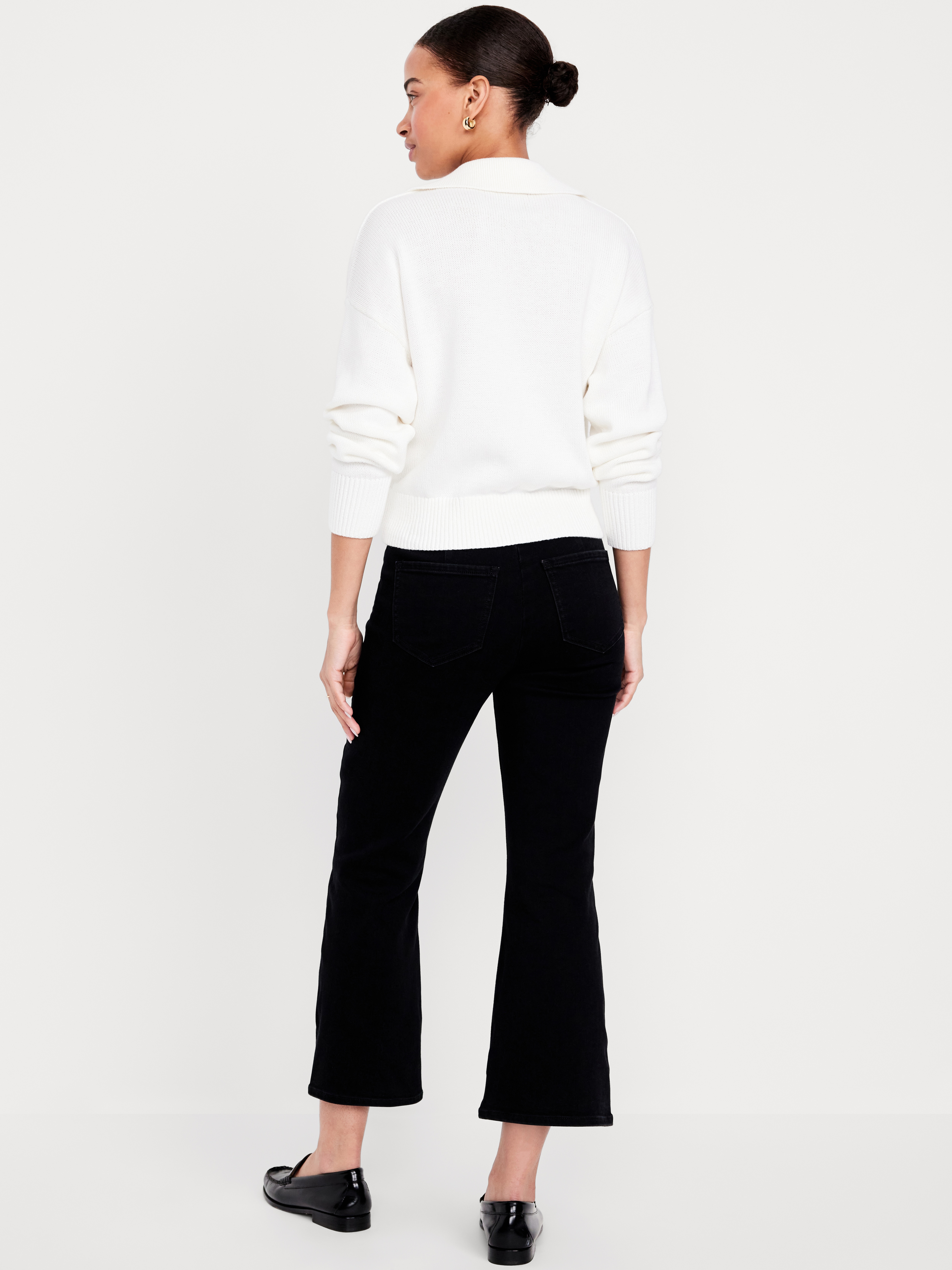 High-Waisted Weekender Pull-On Crop Flare Jeans - Black - 3