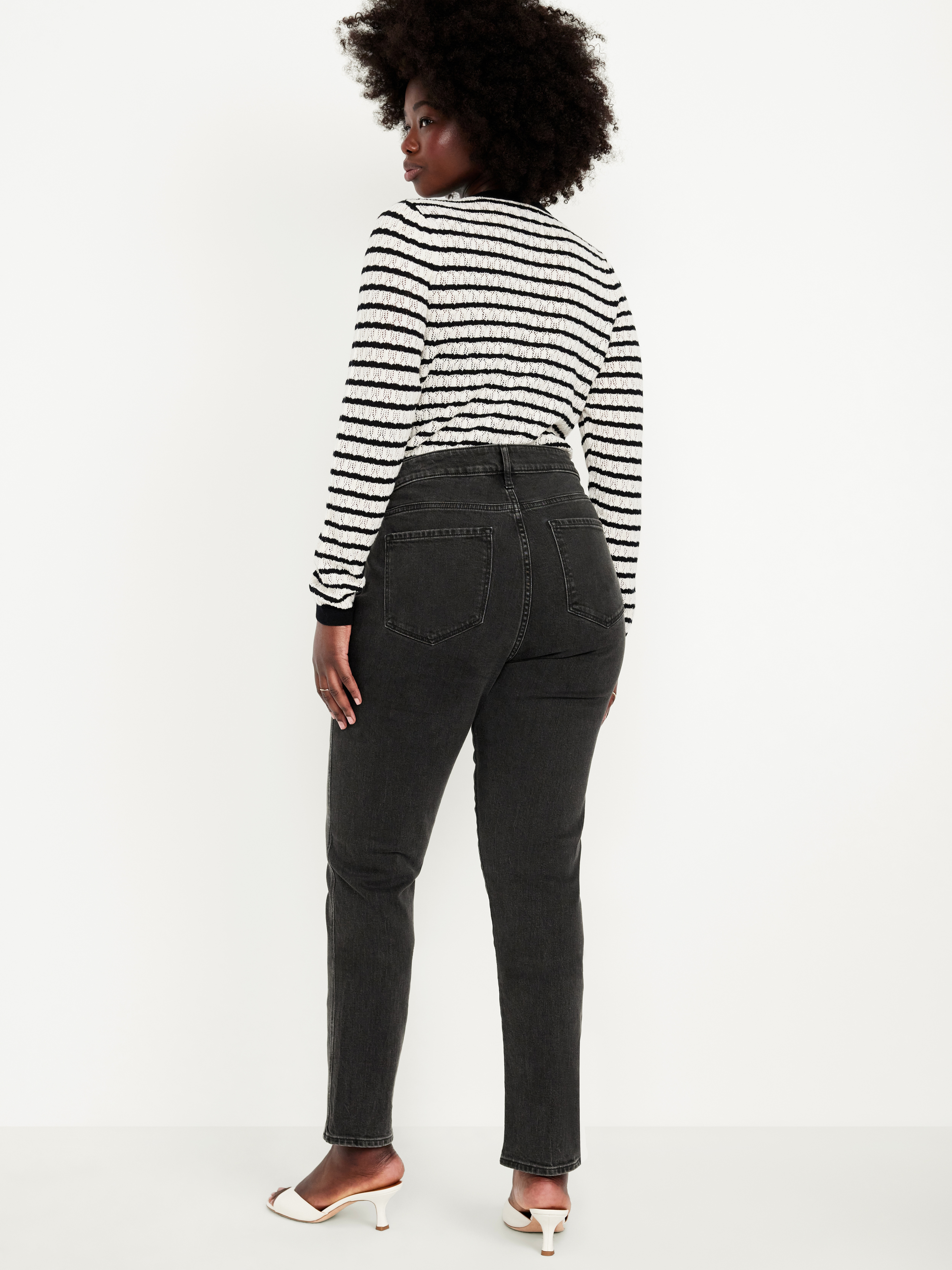 Curvy High-Waisted Vintage Slim Jeans - Faded Black Wash - 5
