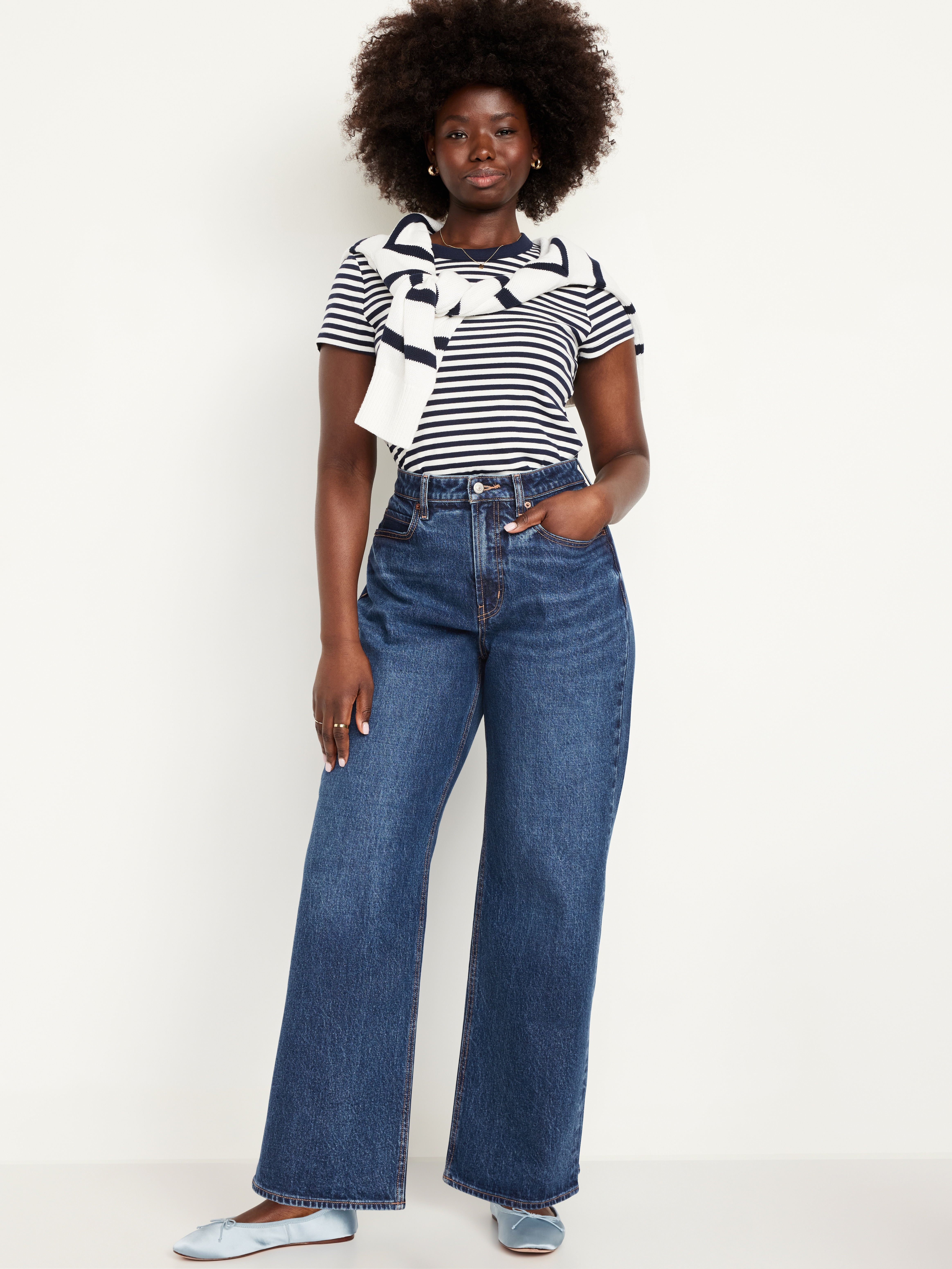 Curvy Extra High-Waisted Wide-Leg Jeans - Dark Wash - 4