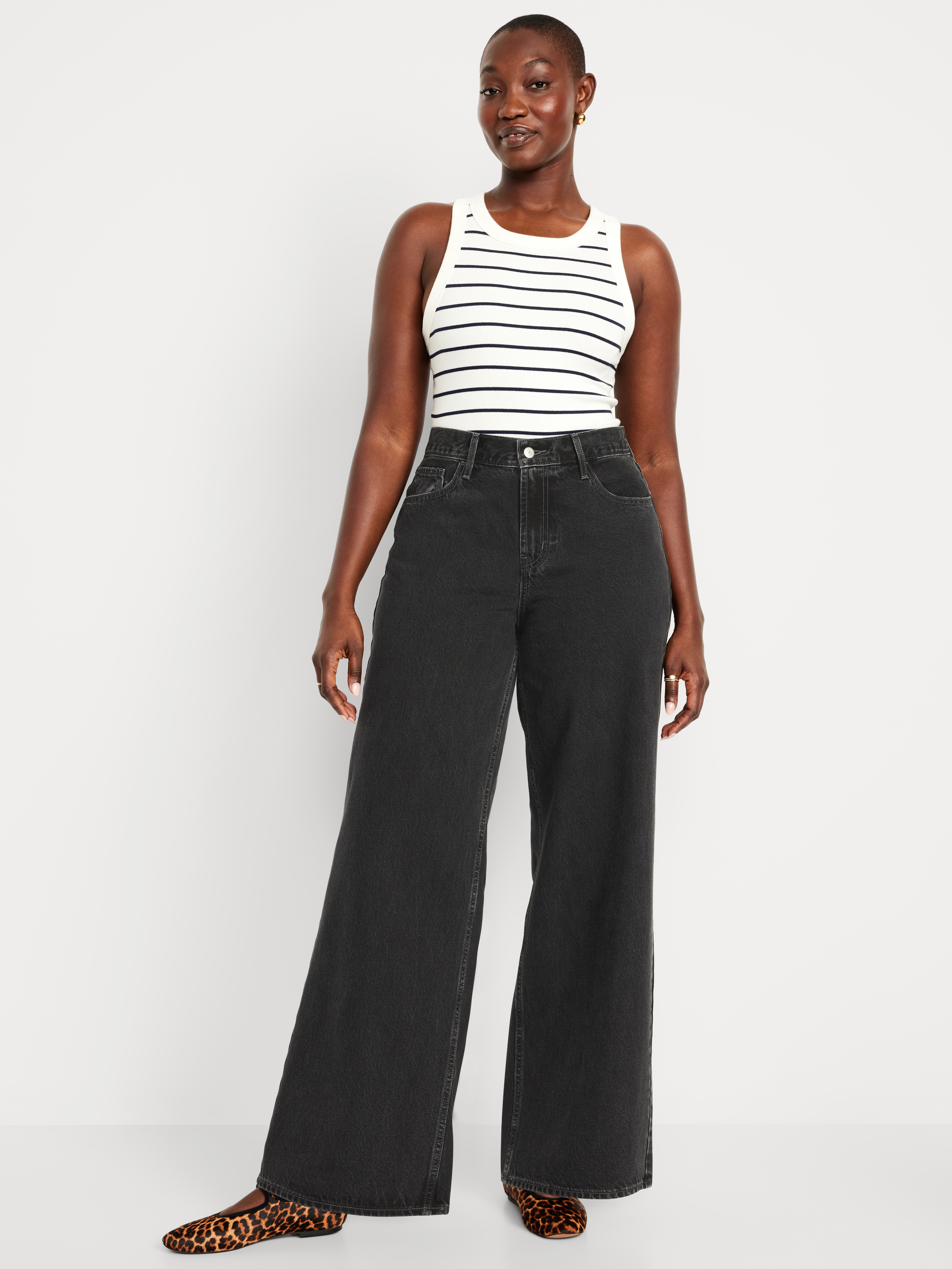 Mid-Rise Wow Baggy Wide-Leg Jeans - Licorice - 6
