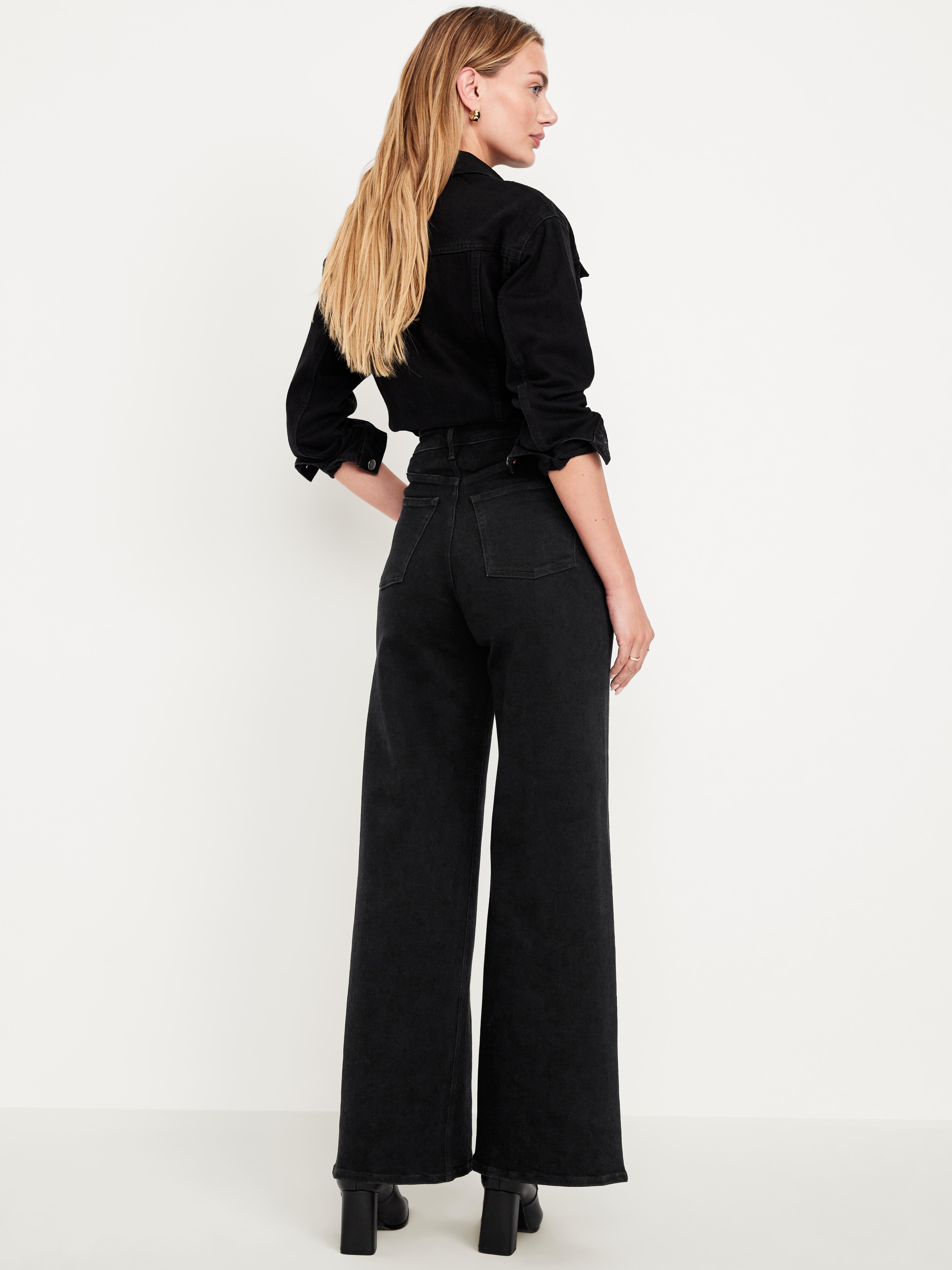 Extra High-Waisted Super Wide-Leg Jeans - Black - 3