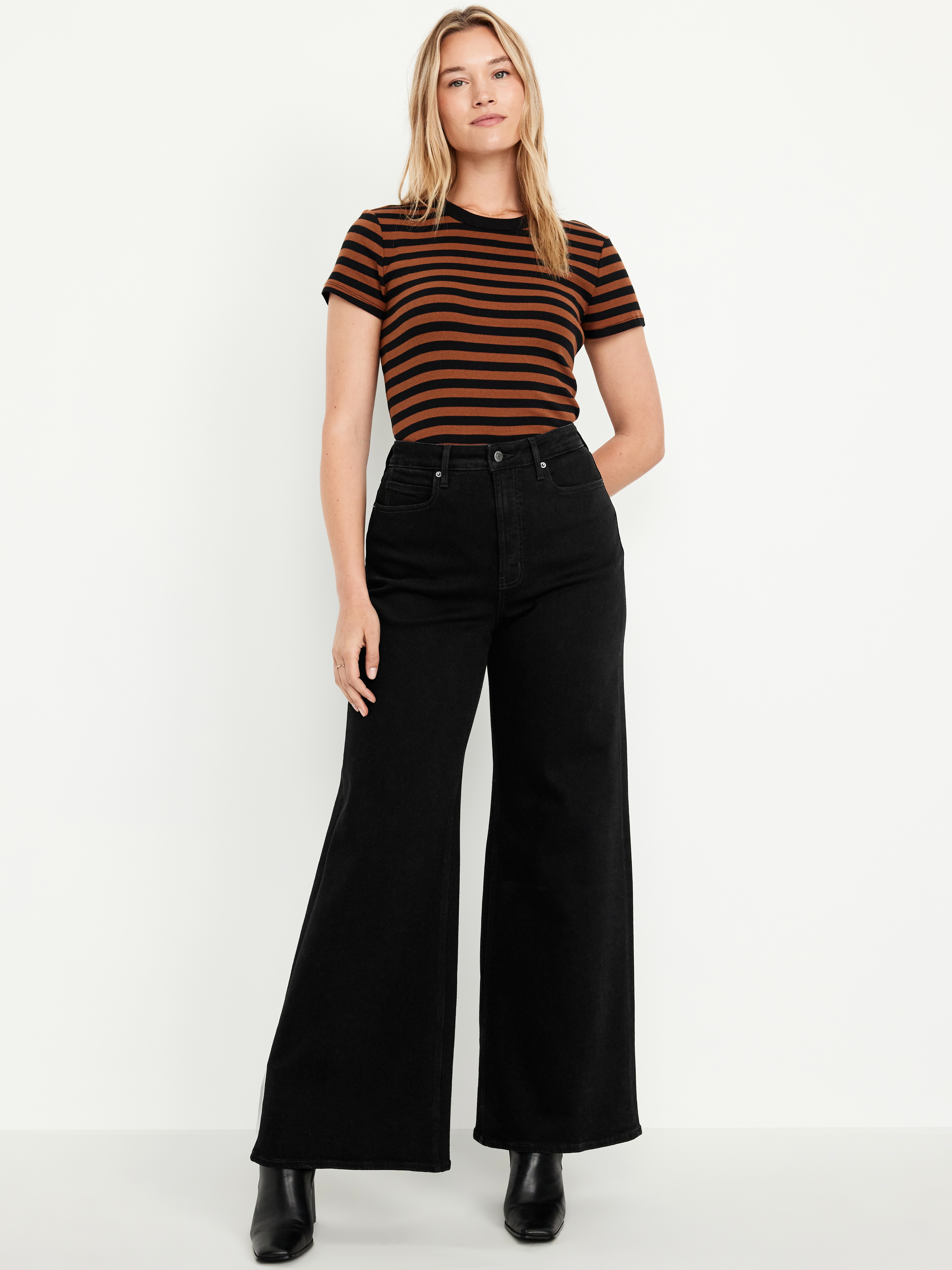 Extra High-Waisted Super Wide-Leg Jeans - Black - 5