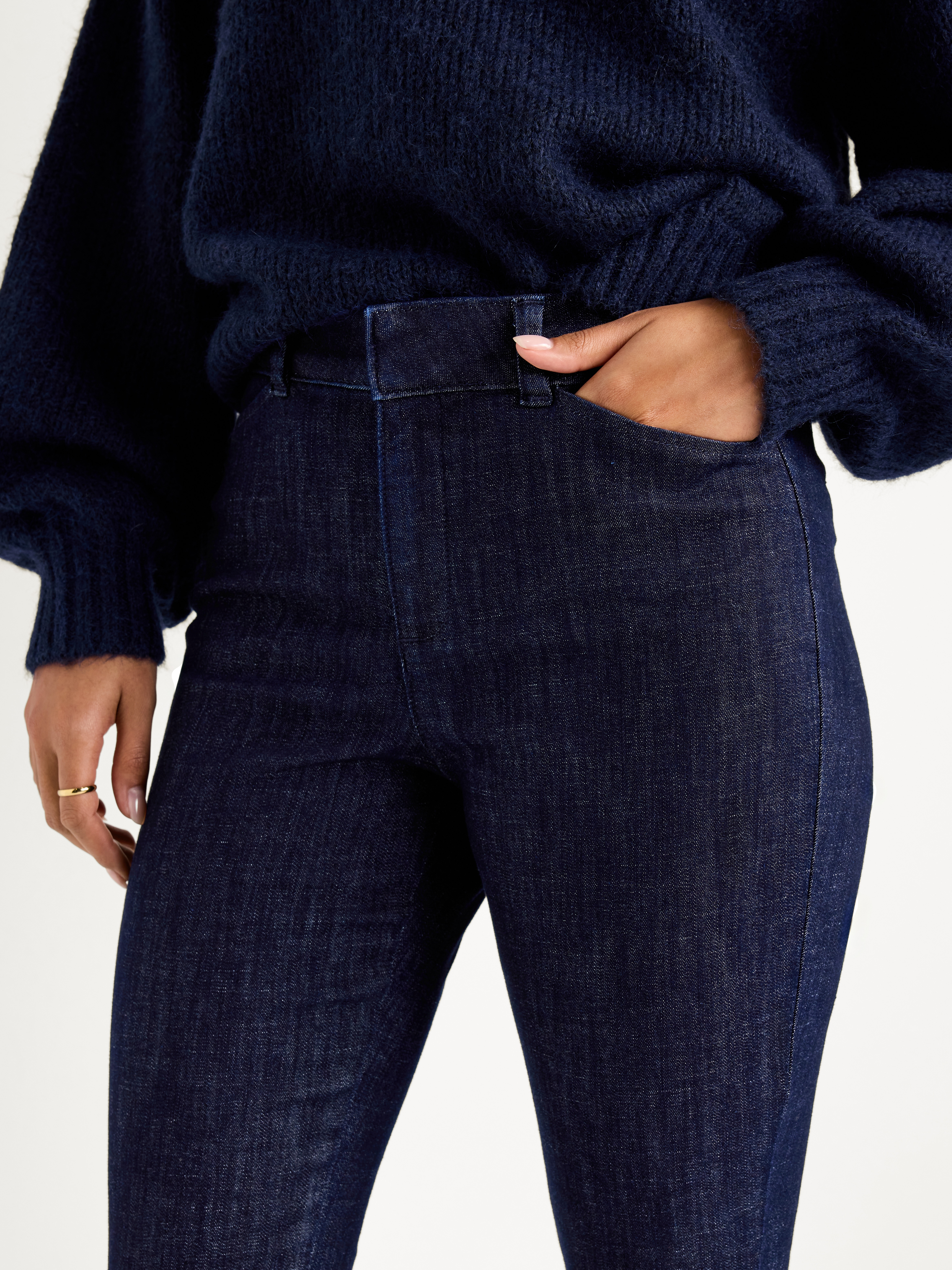 High-Waisted Pixie Flare Pants - Dark Wash - 4
