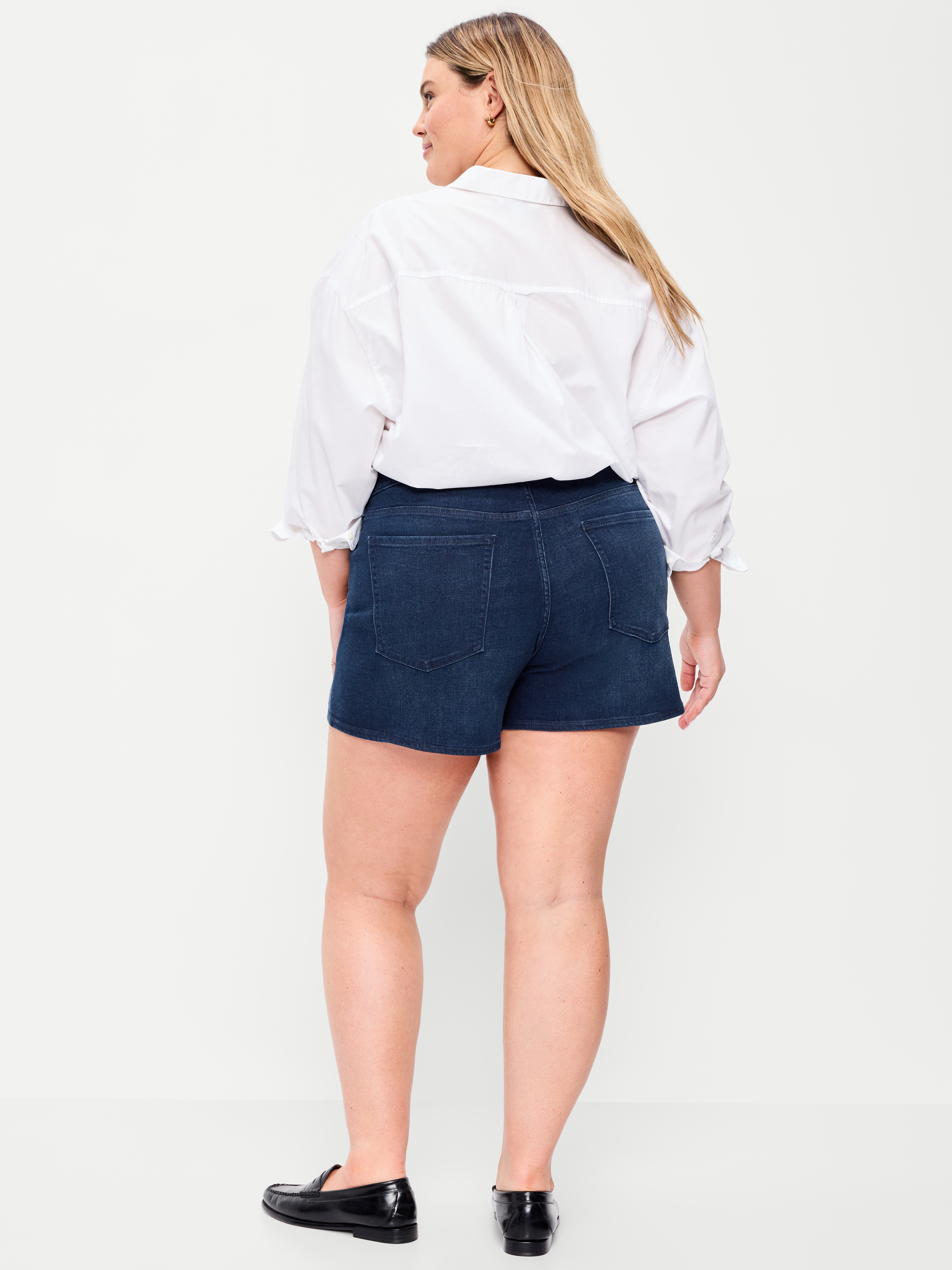 High-Waisted Wow Jean Shorts -- 4-inch inseam - River - 8