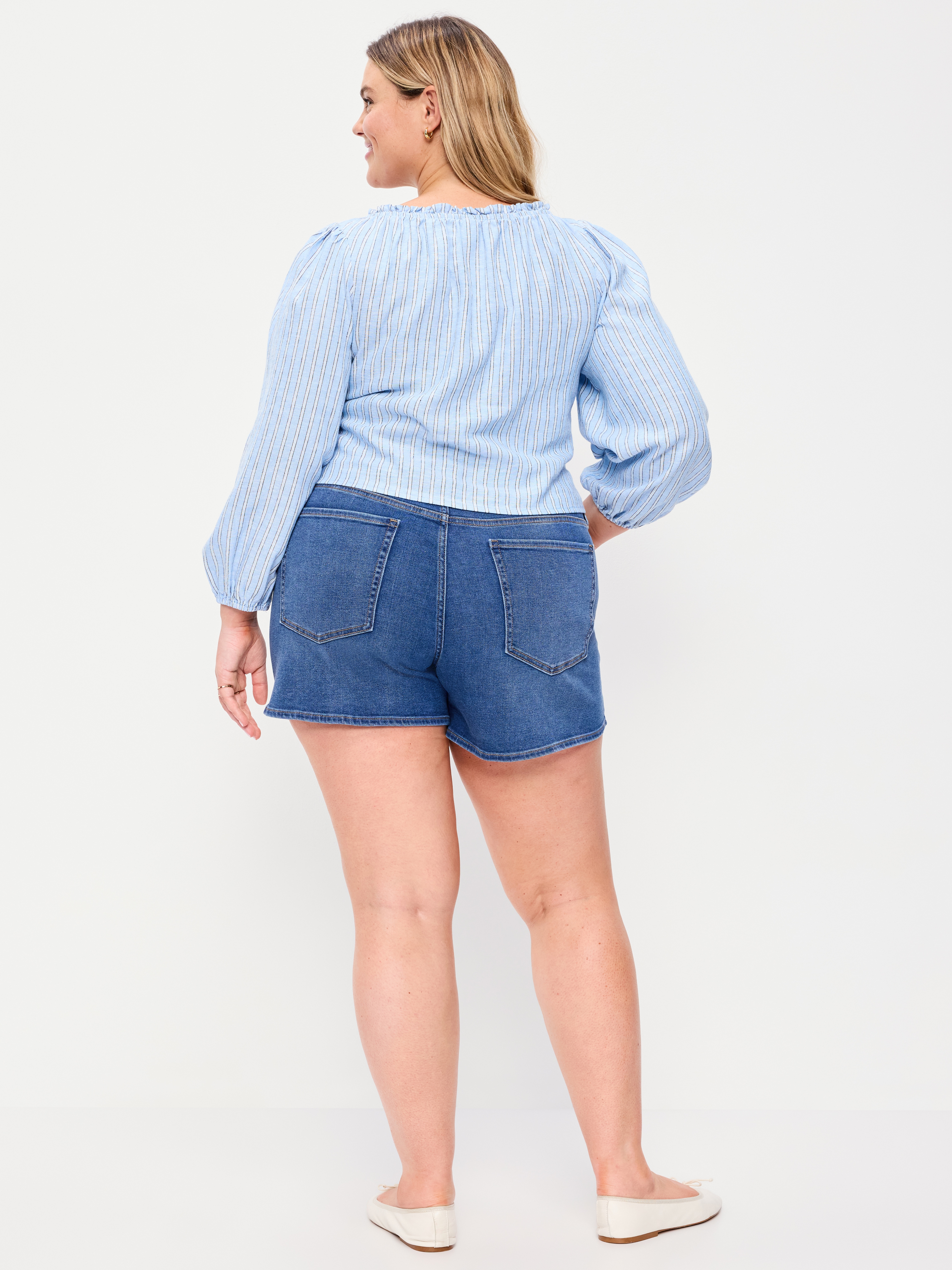 High-Waisted Wow Jean Shorts -- 4-inch inseam - New Moon - 7