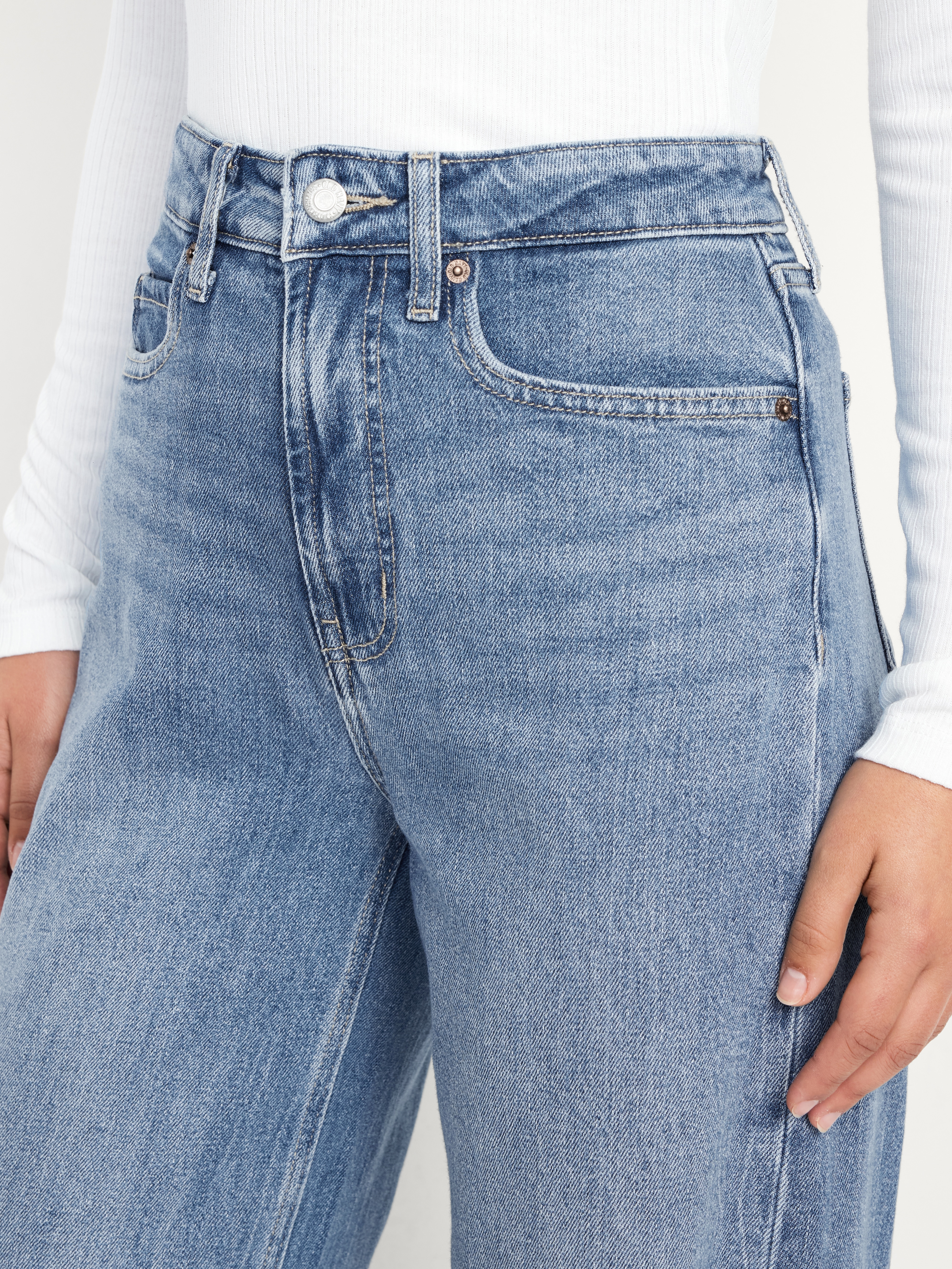 Extra High-Waisted Super Wide-Leg Jeans - Medium Wash - 4