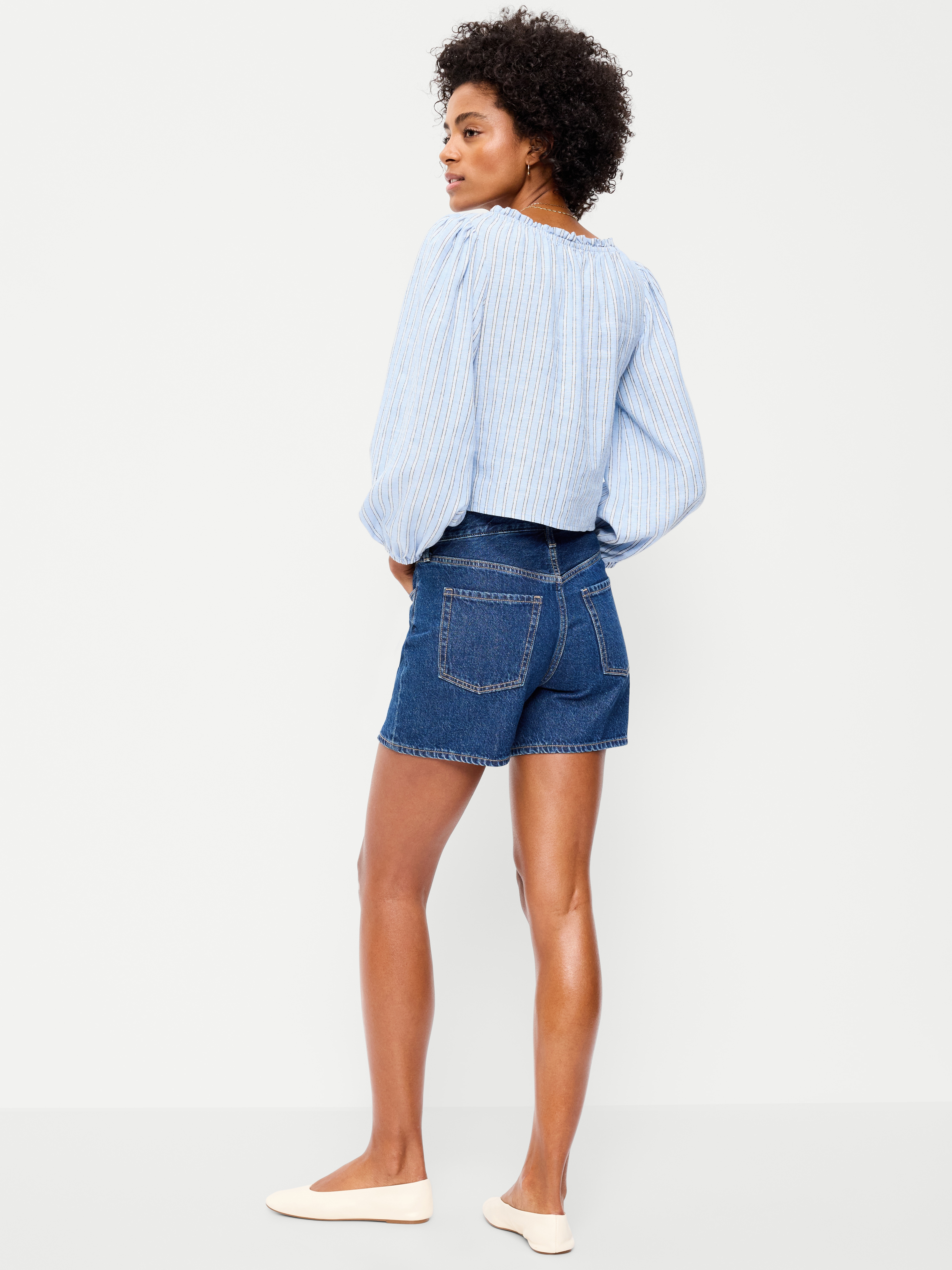 High-Waisted Wow Baggy Jean Shorts -- 5-inch inseam - Iggy - 3
