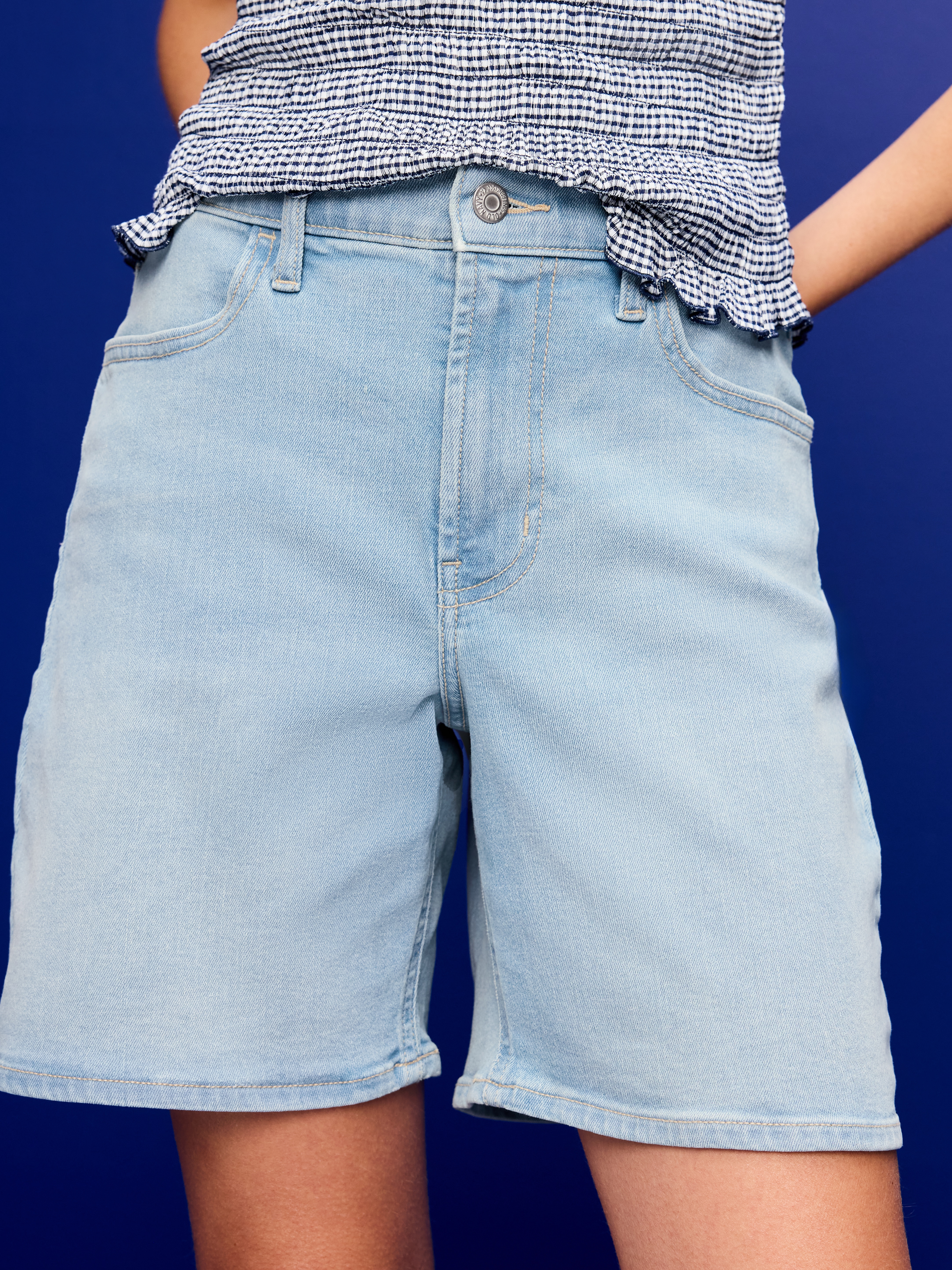 High-Waisted Wow Jean Shorts -- 7-inch inseam - Nova - 5
