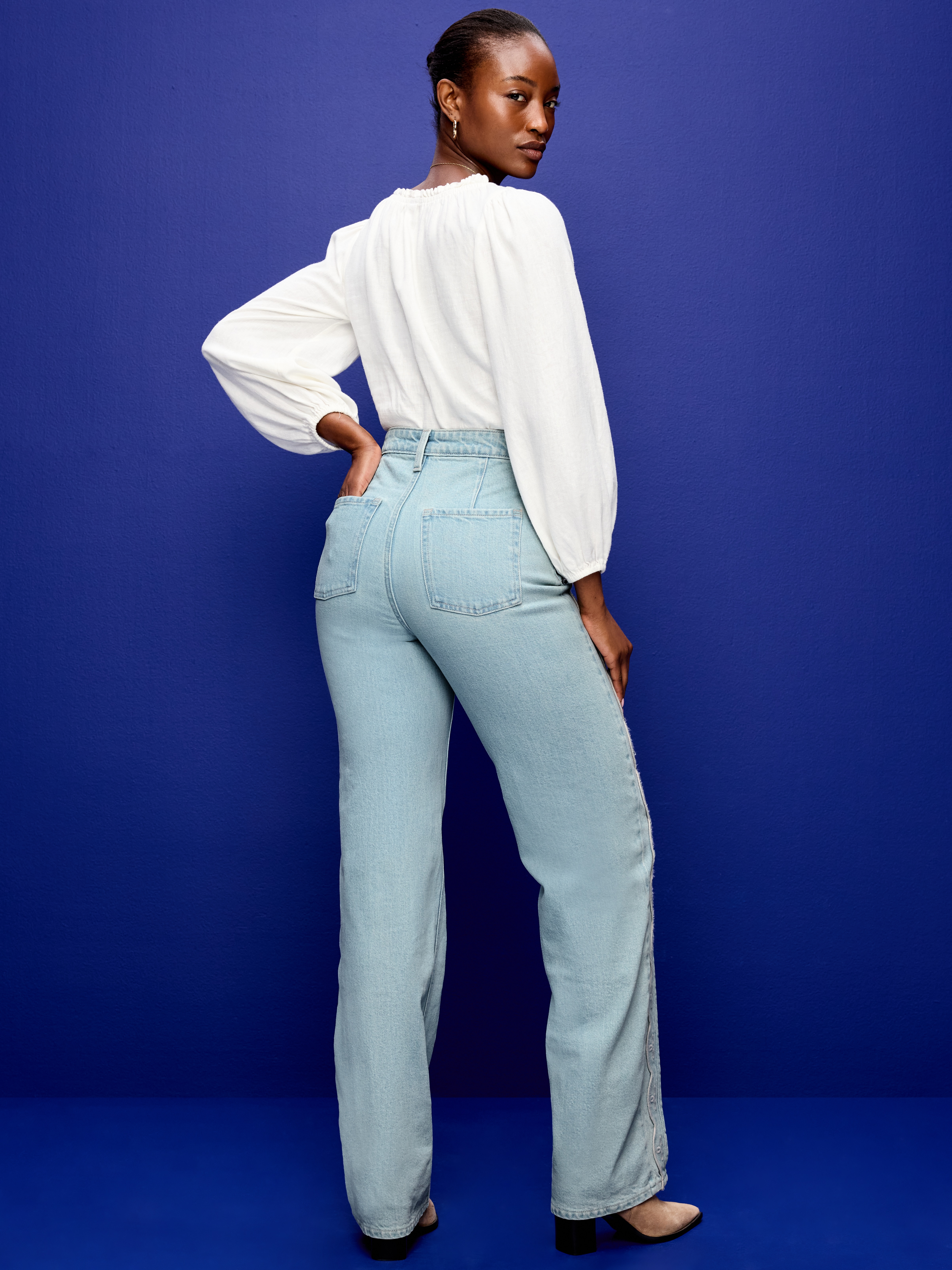 Curvy Extra High-Waisted Wide-Leg Jeans - Felippa - 3