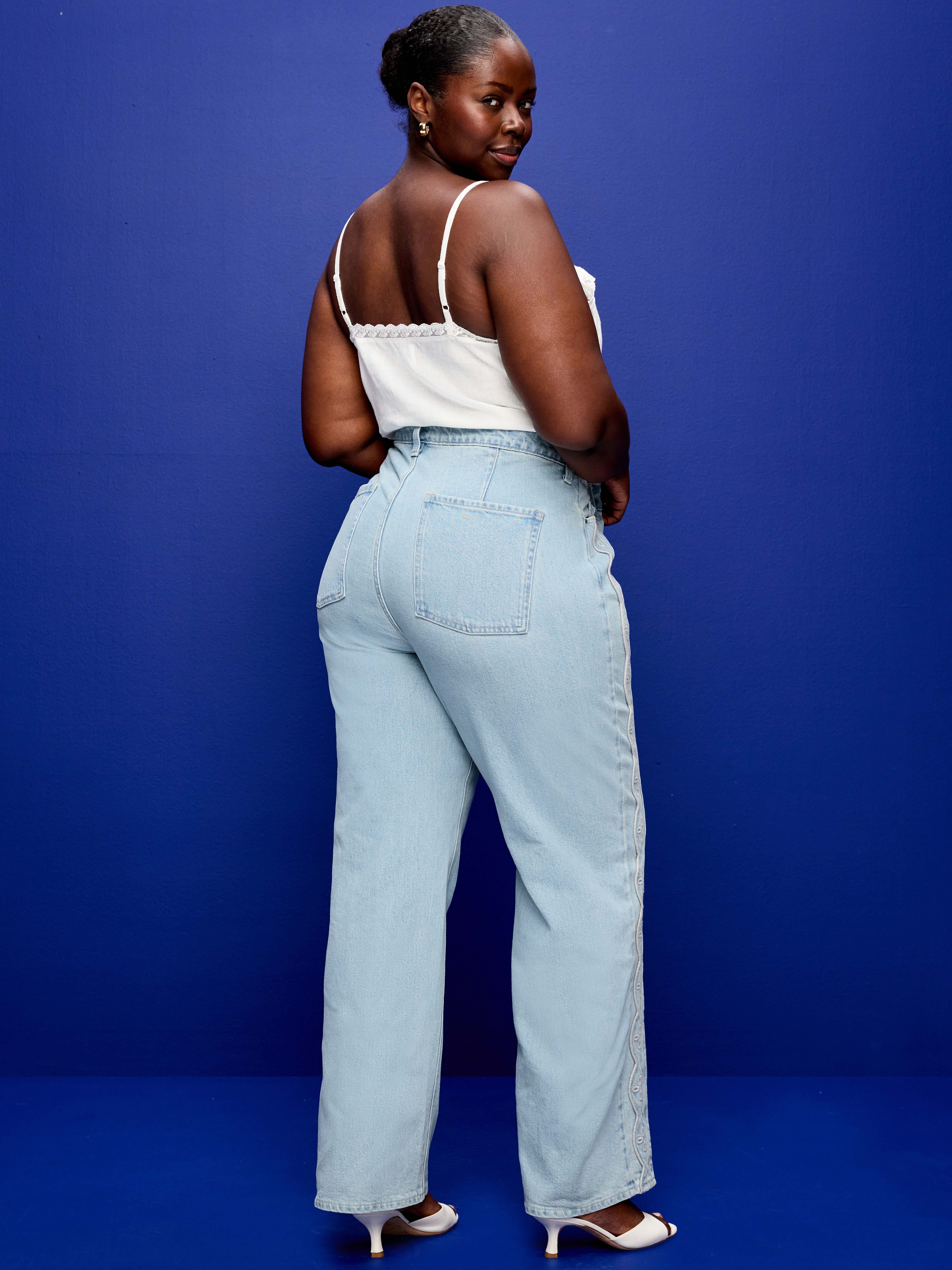 Curvy Extra High-Waisted Wide-Leg Jeans - Felippa - 8