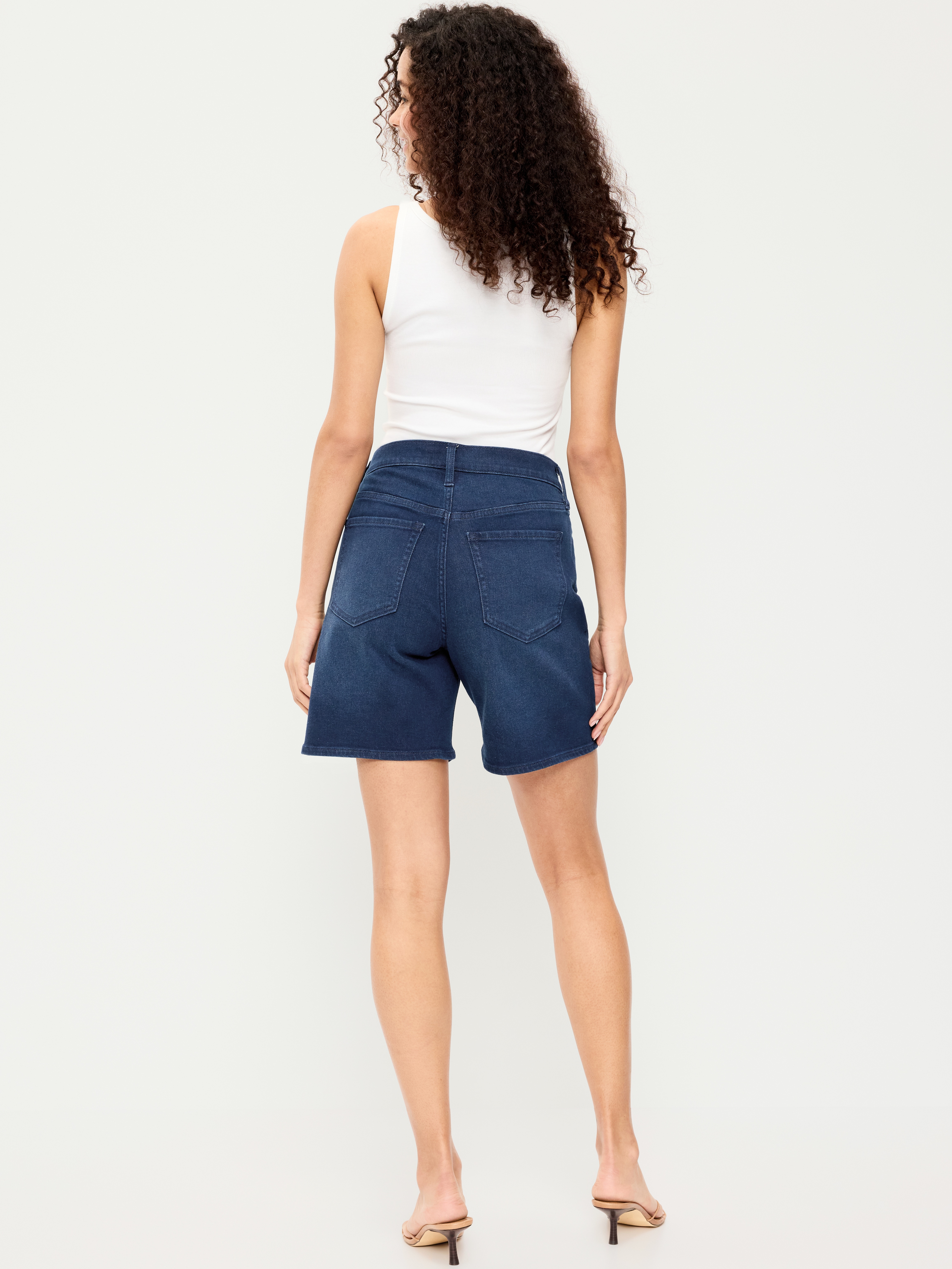 High-Waisted Wow Jean Shorts -- 7-inch inseam - River - 3