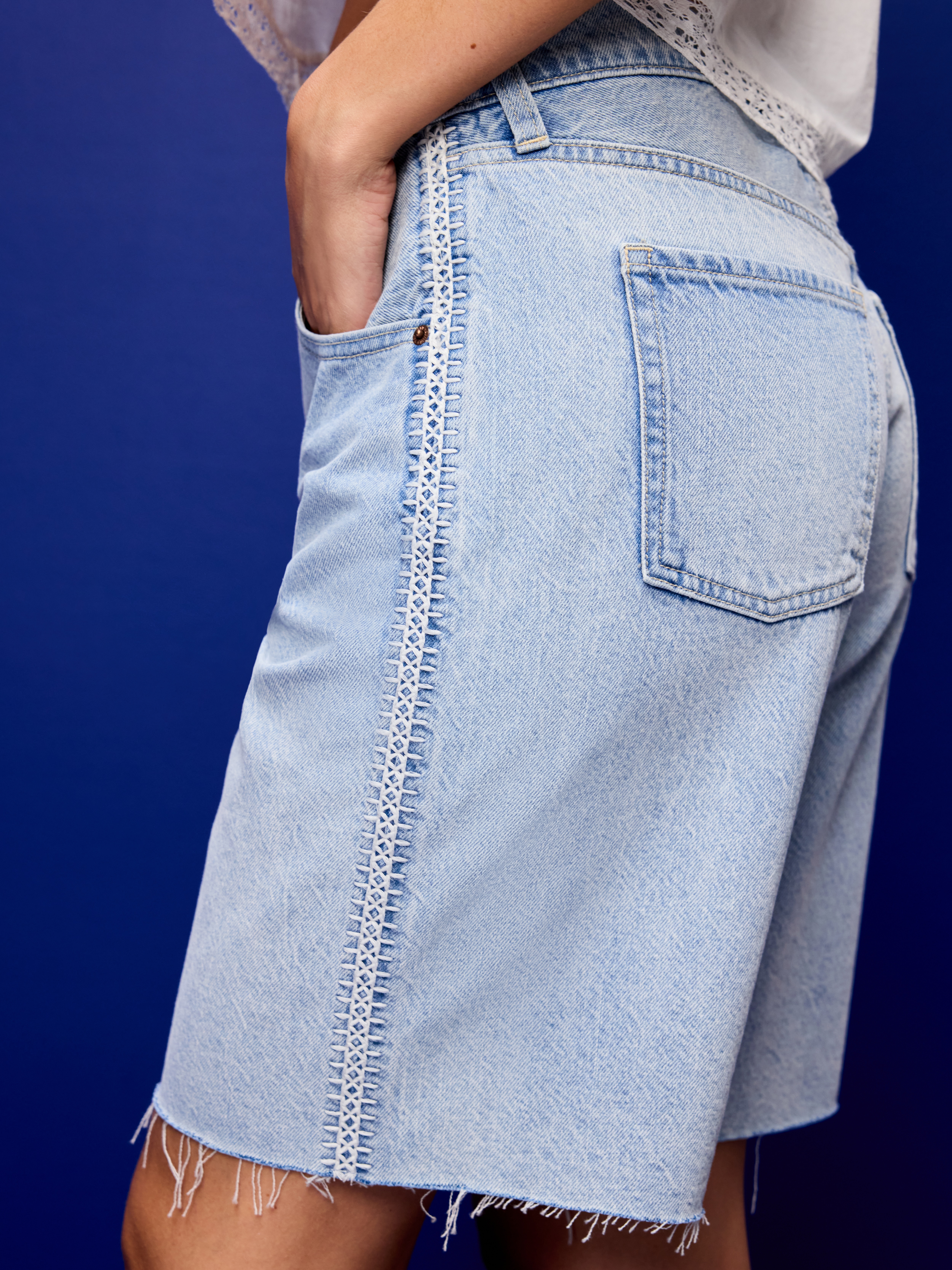 Mid-Rise Baggy Jean Cut-Off Shorts -- 9-inch inseam - Tinted Stitch - 5