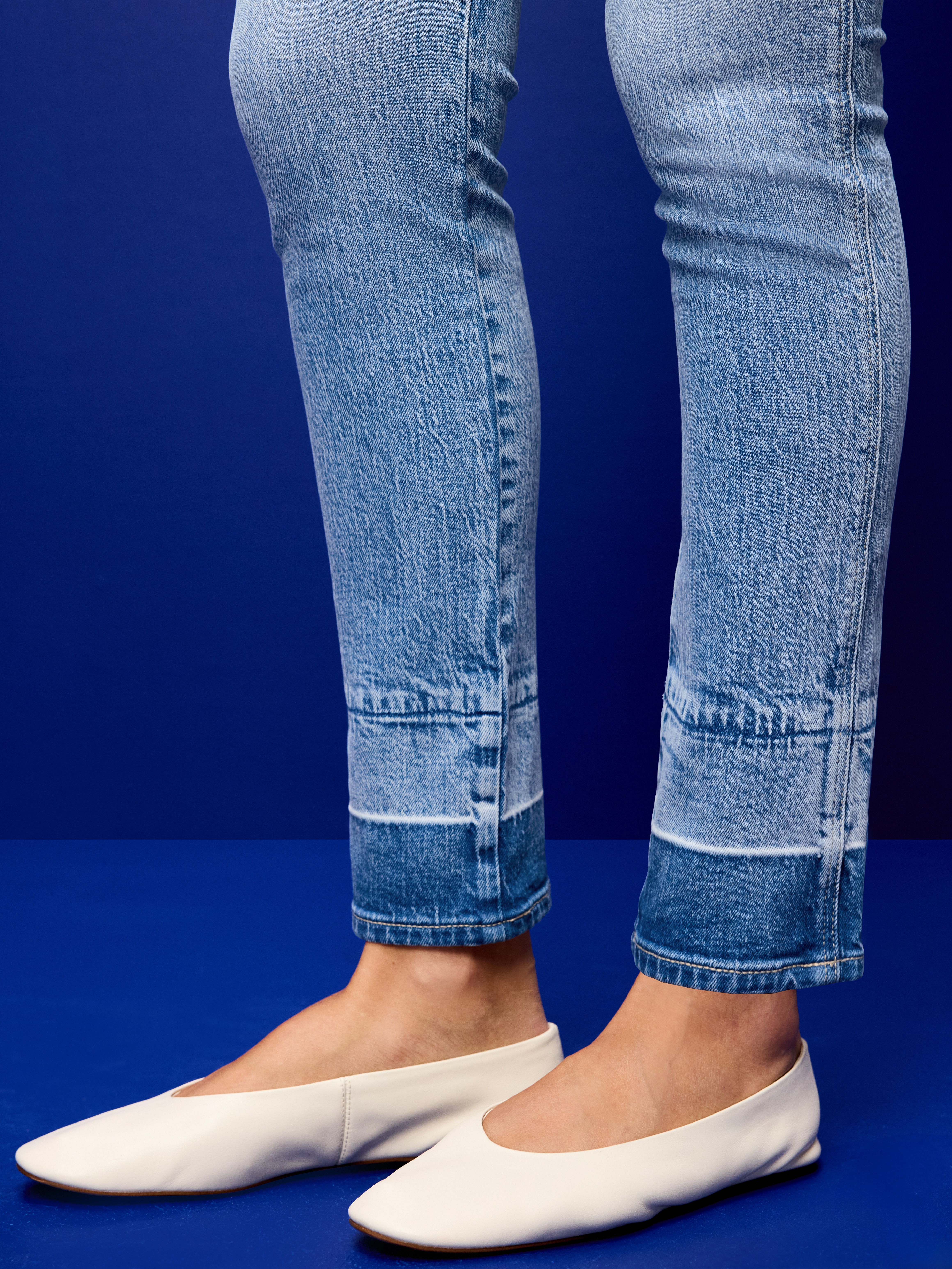 High-Waisted Vintage Slim Jeans - Doe - 4